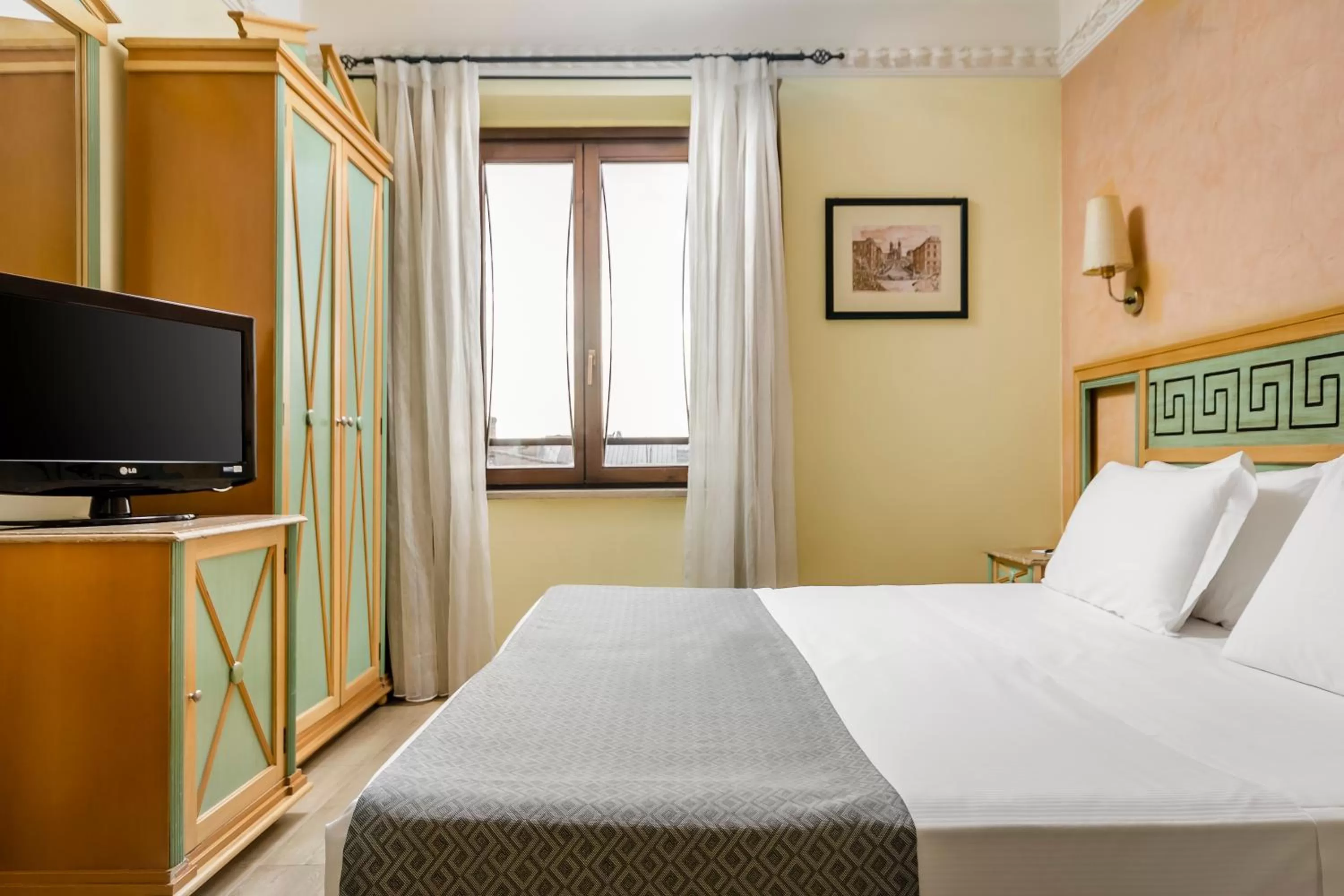 Bed in Exe Domus Aurea