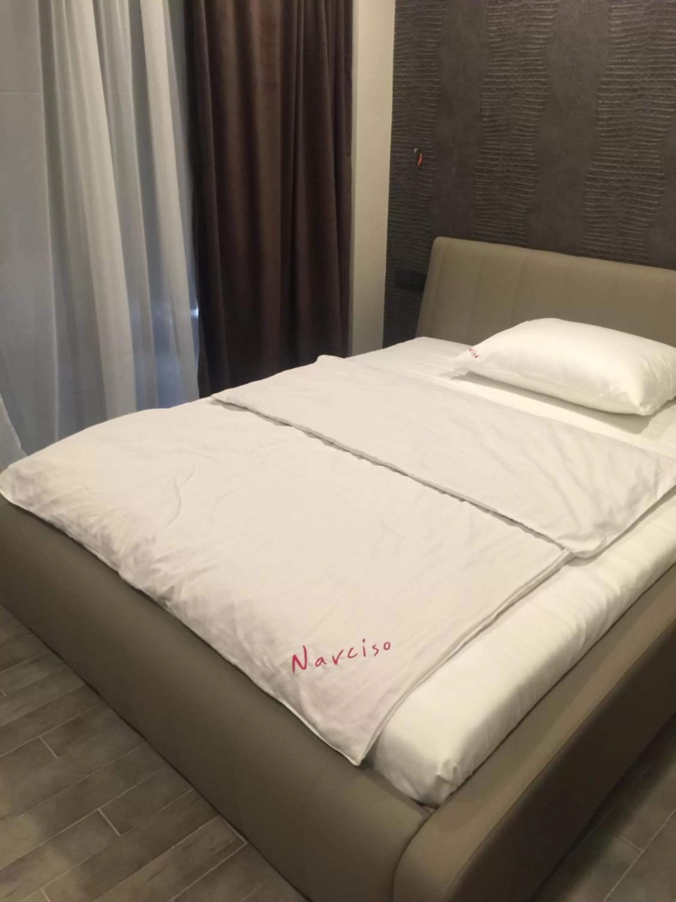 Photo of the whole room, Bed in B&B Narciso