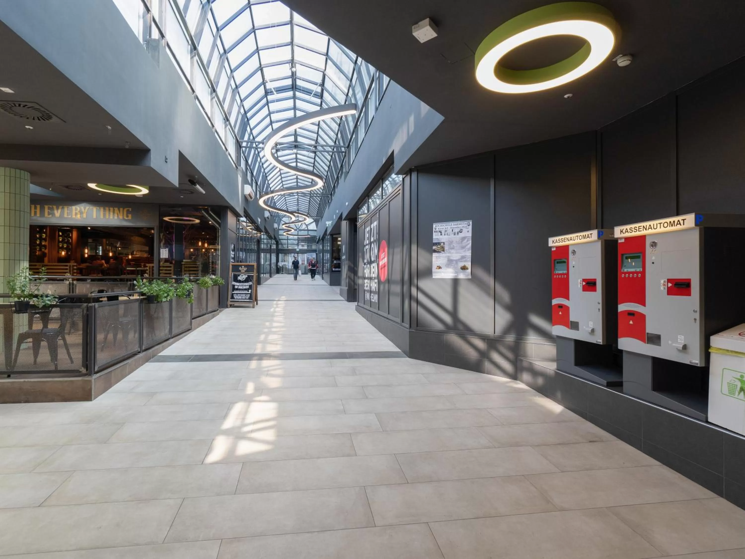 Property building in Limehome Darmstadt Wilhelminenstraße - Digital Access