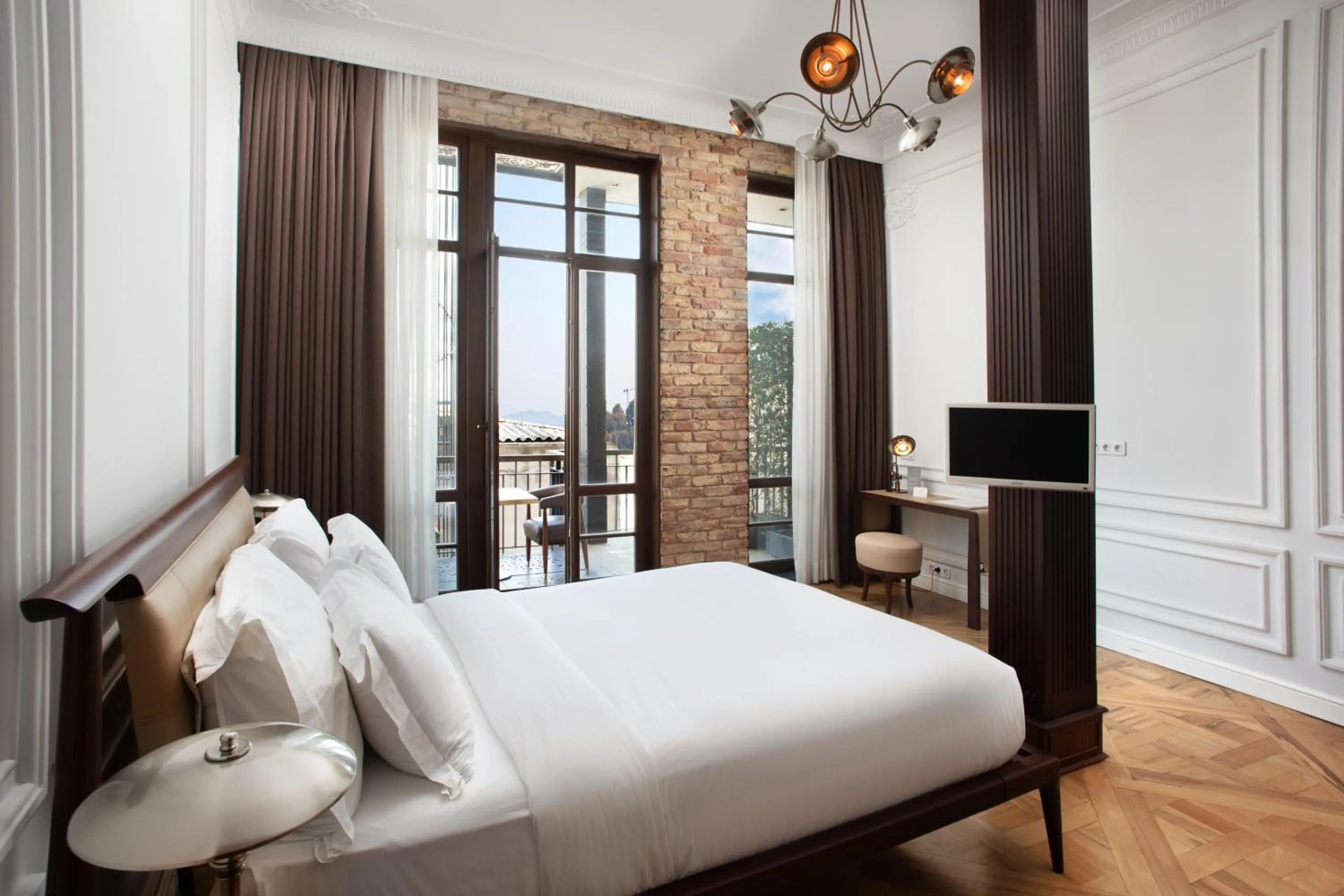 Nearby landmark, Bed in Georges Hotel Galata