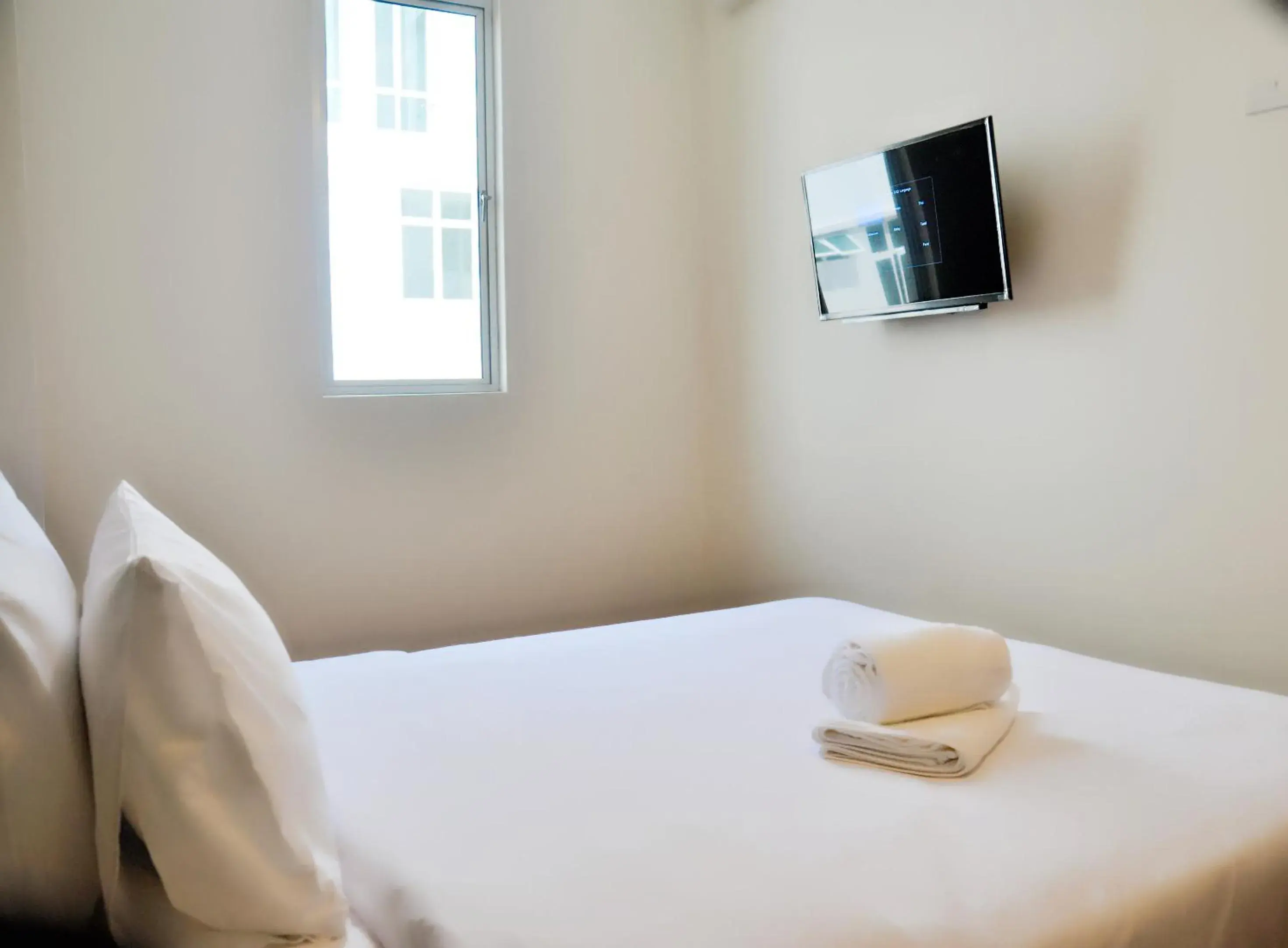 Queen Room with Shared Bathroom in Gem Hotel Nusa Sentral Nusajaya Queen Room with Shared Bathroom in Gem Hotel Nusa Sentral Nusajaya