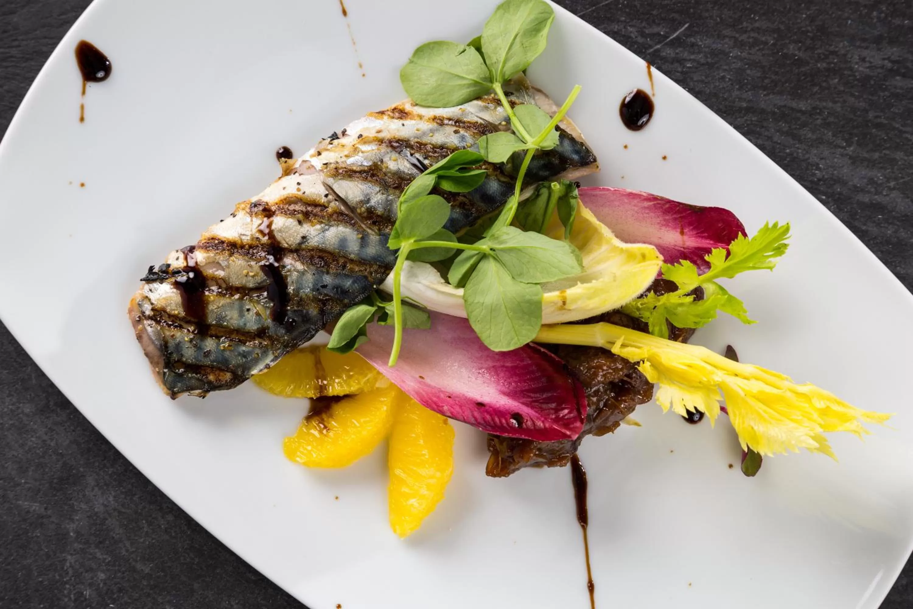 Restaurant/places to eat in Beach Hut Suites