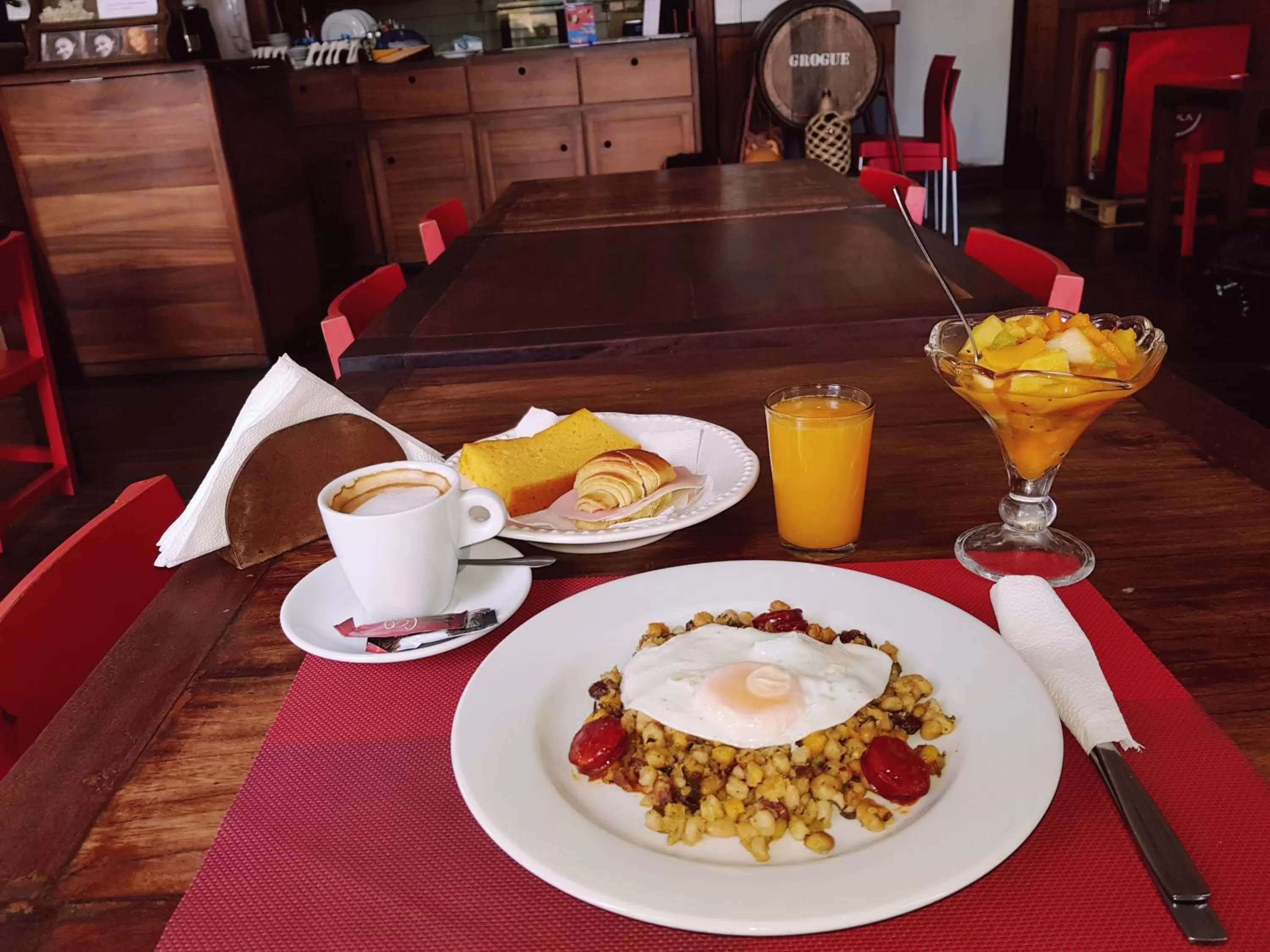Breakfast in Casa Café Mindelo