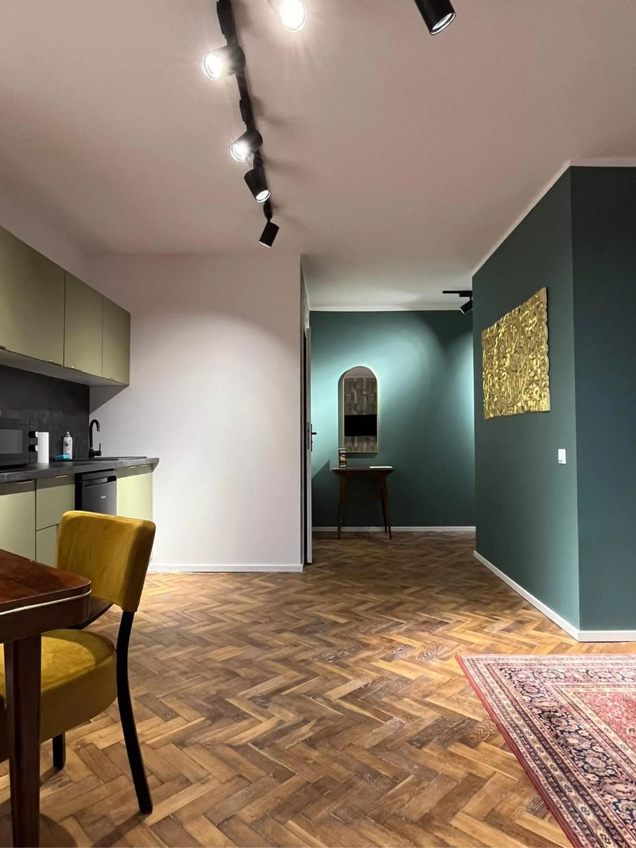 Kitchen or kitchenette in Apartamenty Piotrkowska 28 by Good Time