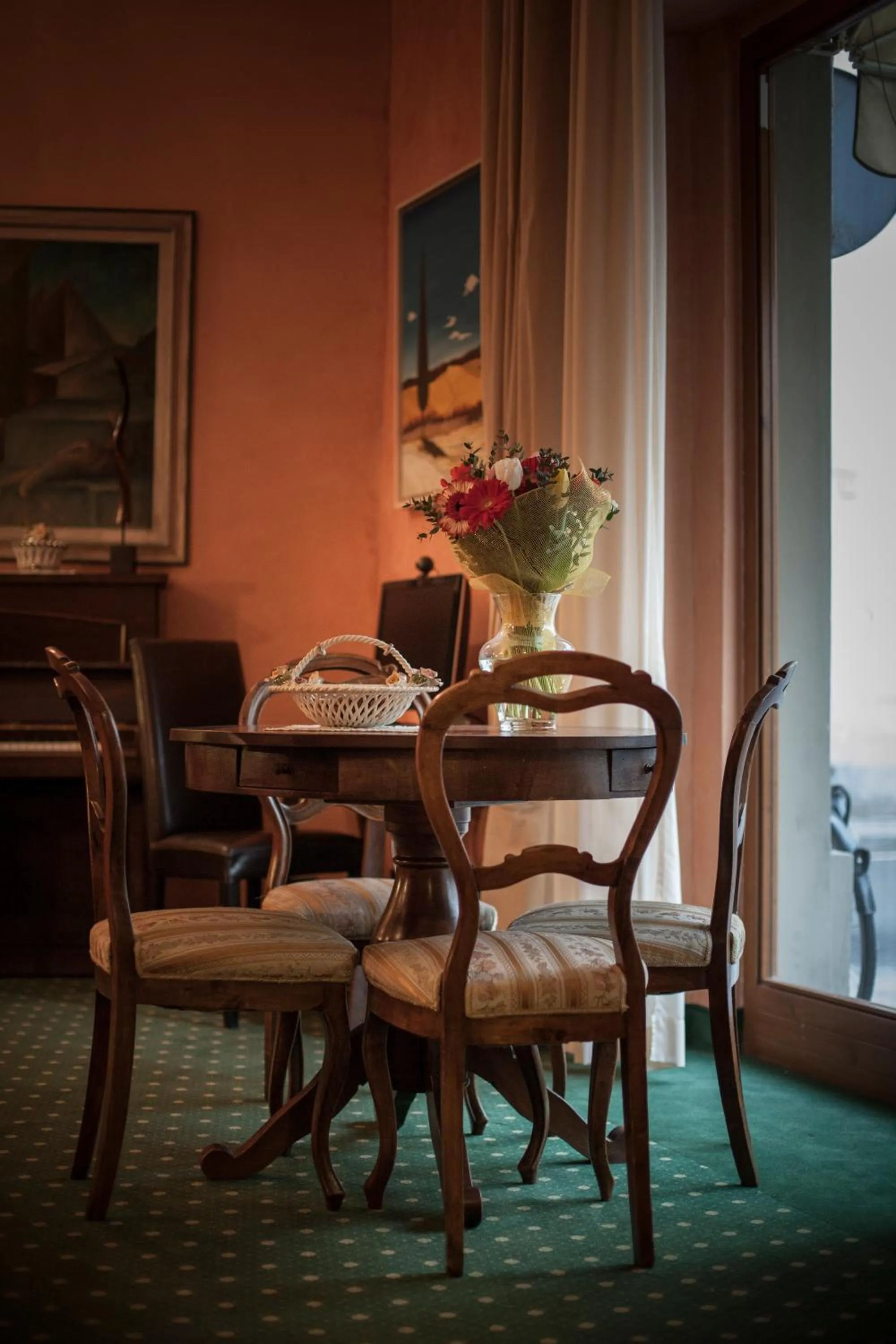 Lobby or reception, Dining Area in Hotel Arizona