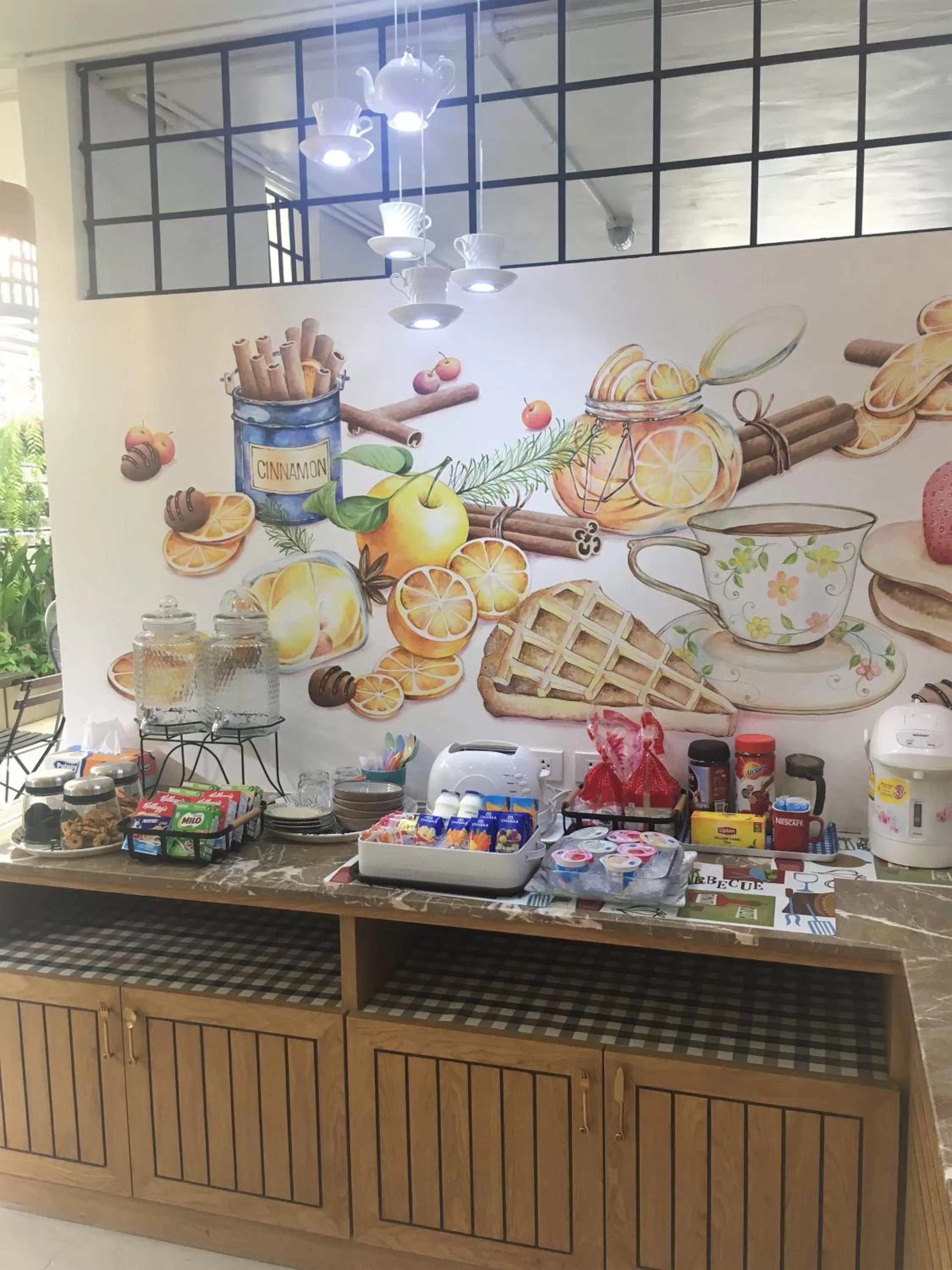 Breakfast in Bangkok Saran Poshtel