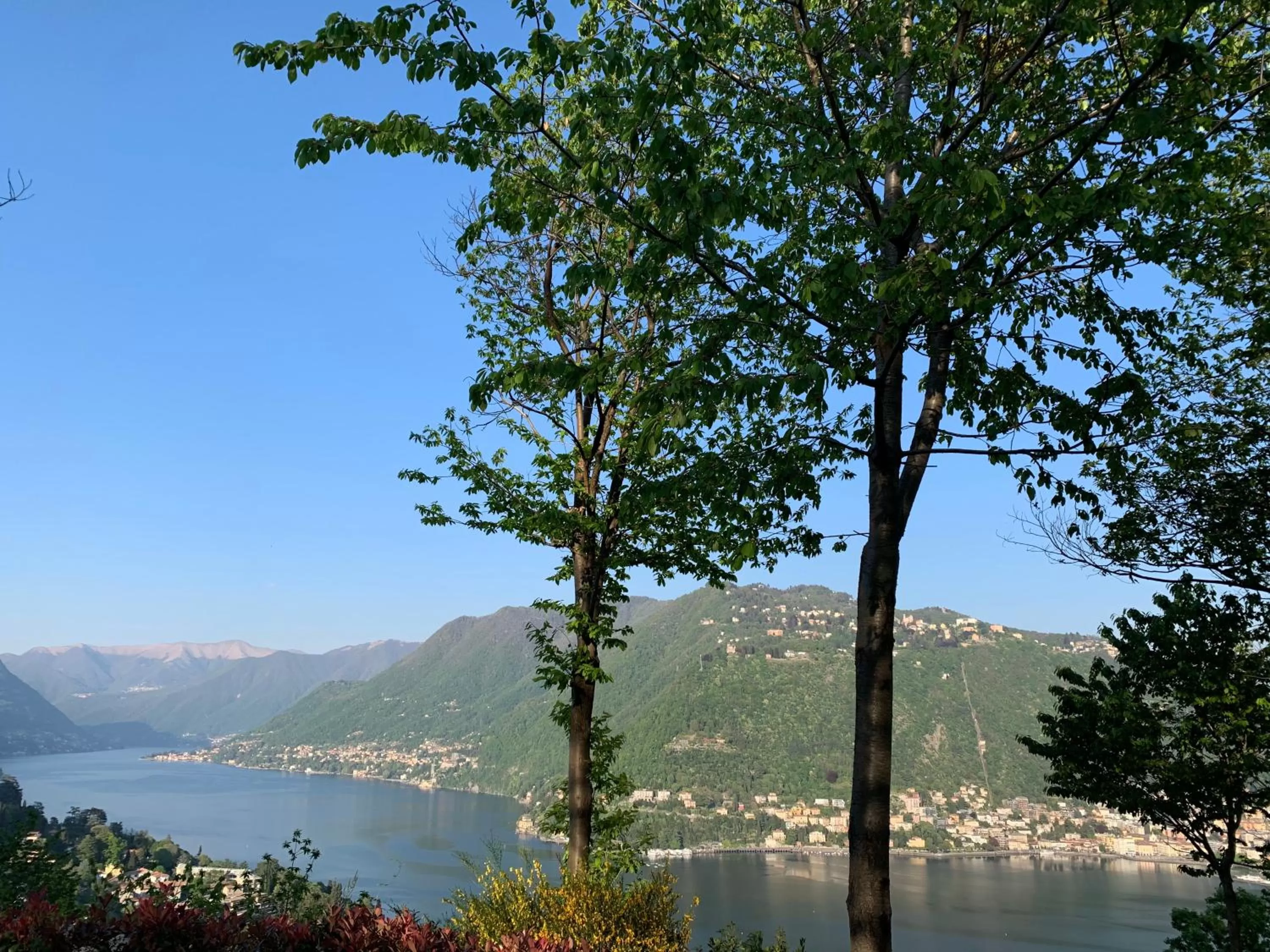 Lake view in Villa Corti