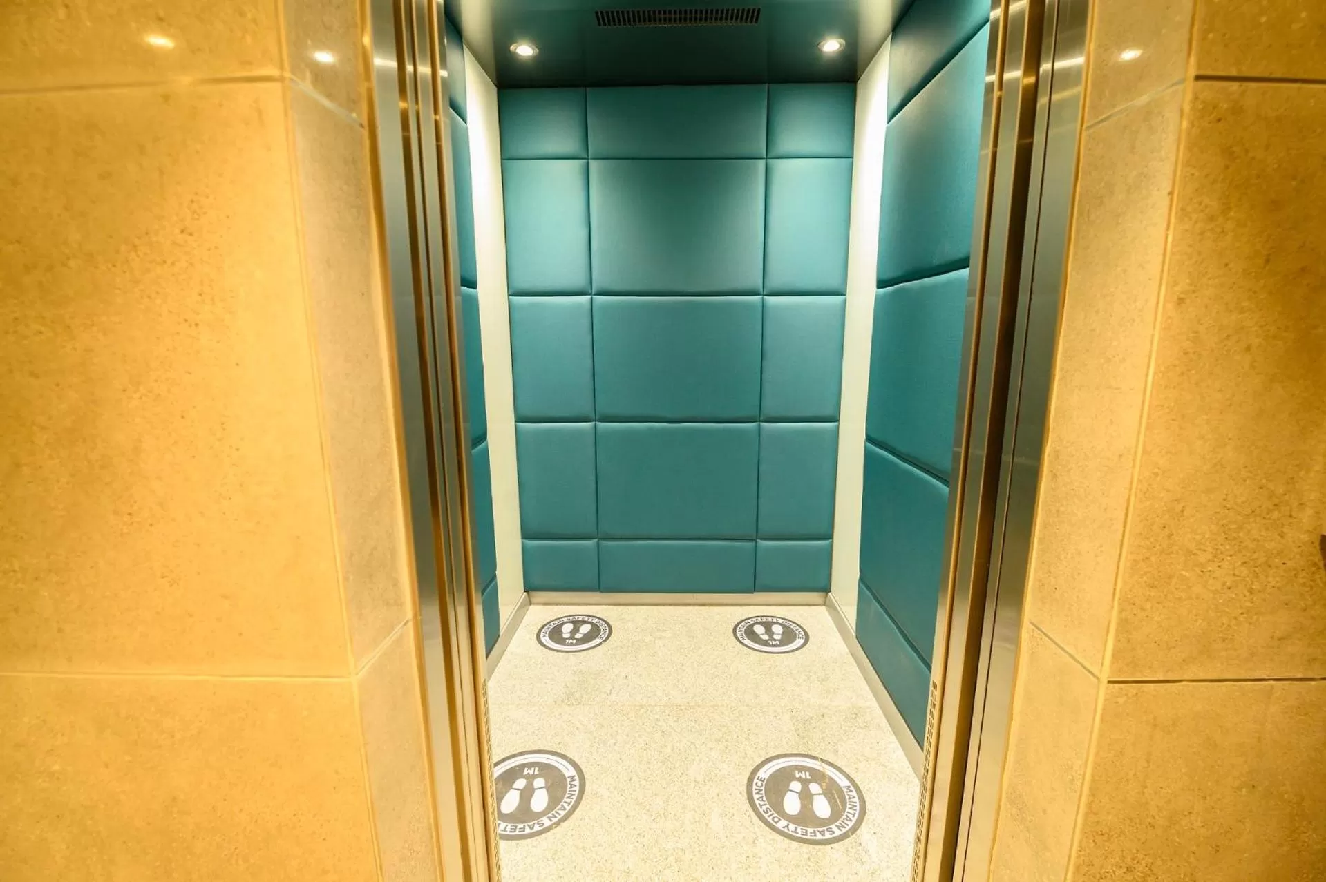 elevator in NX HOTEL