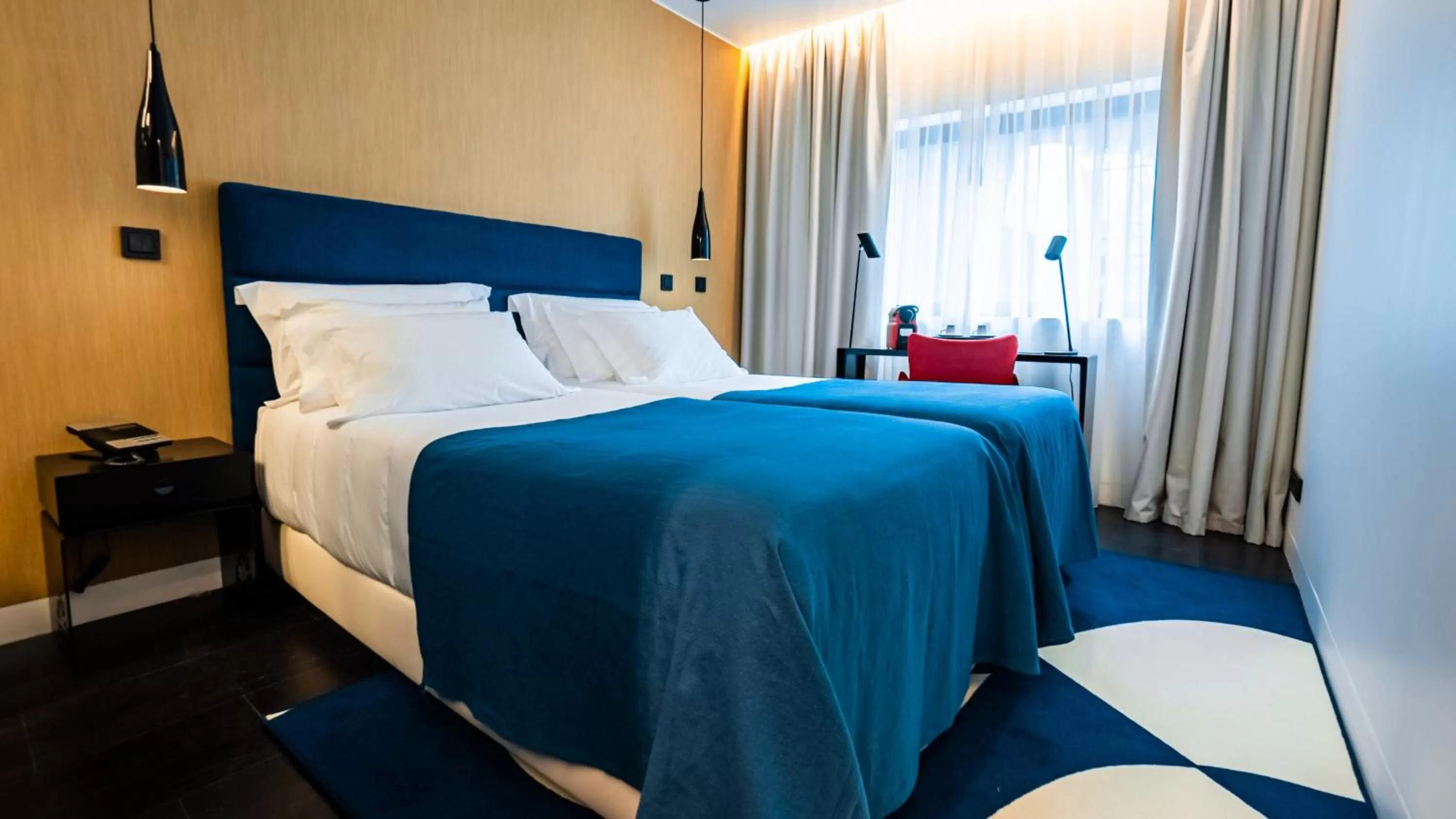 Photo of the whole room, Bed in Hills Hotel Lisboa