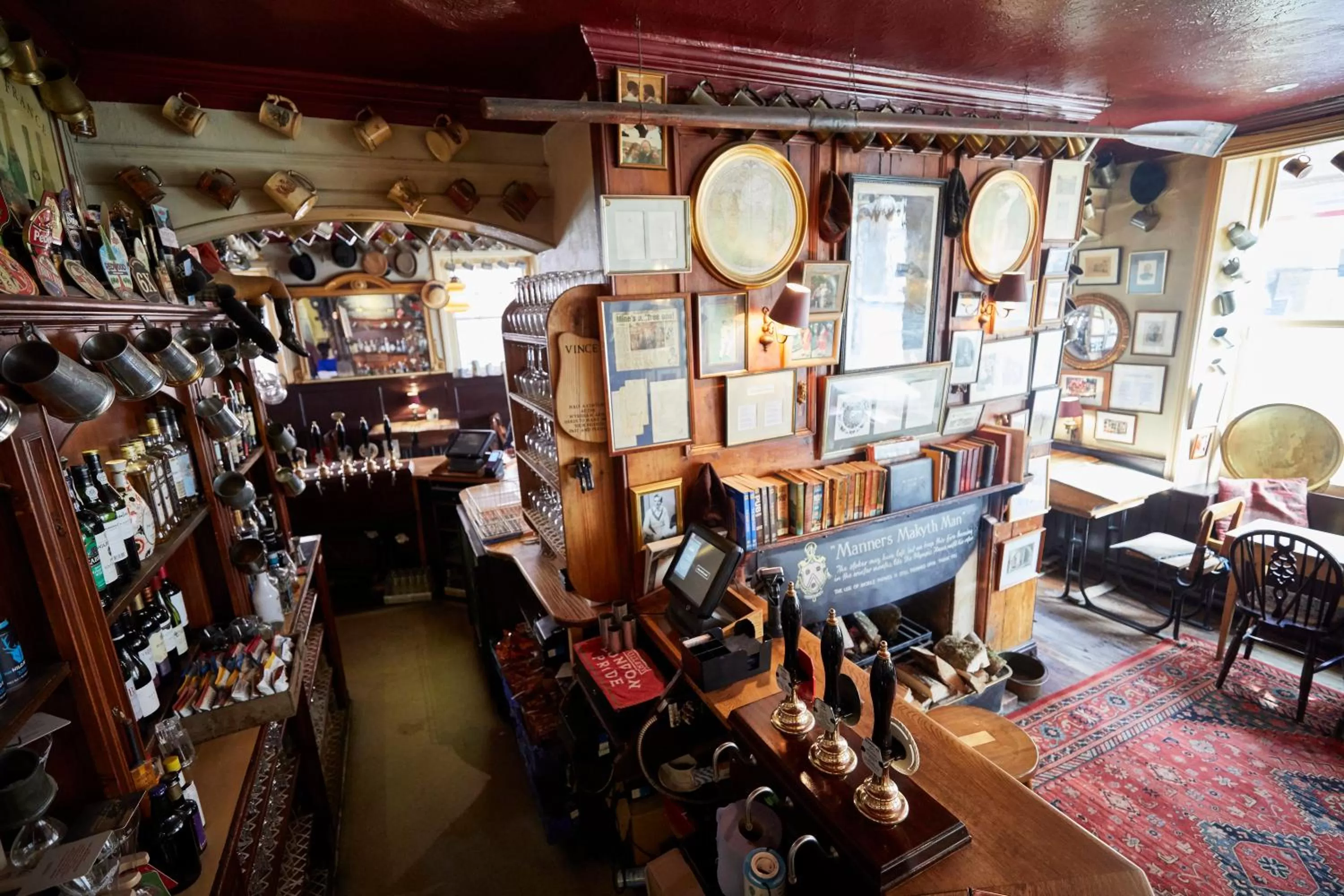 Lounge or bar in Wykeham Arms