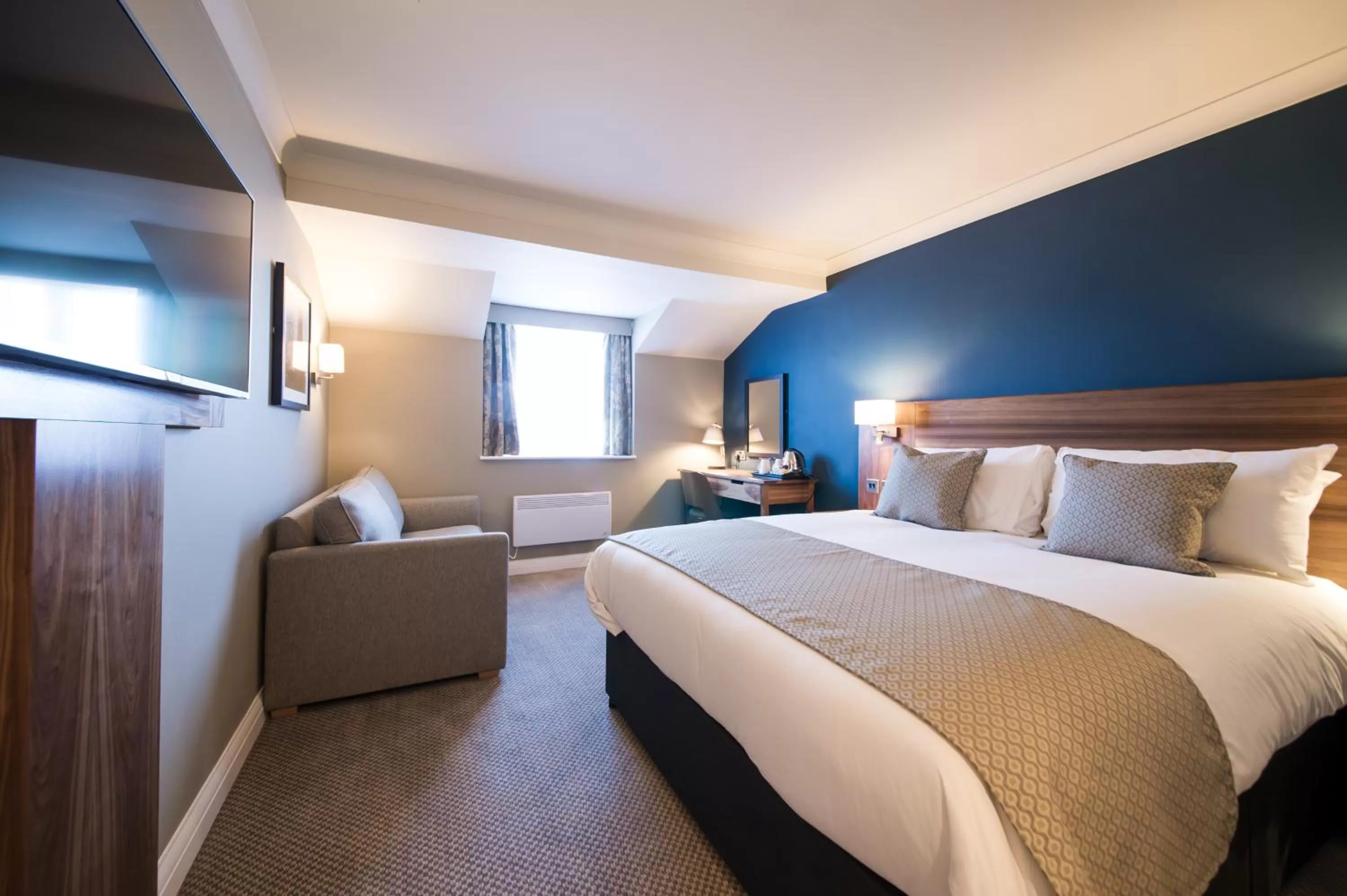 Photo of the whole room, Bed in Toby Carvery Hull by Innkeeper's Collection