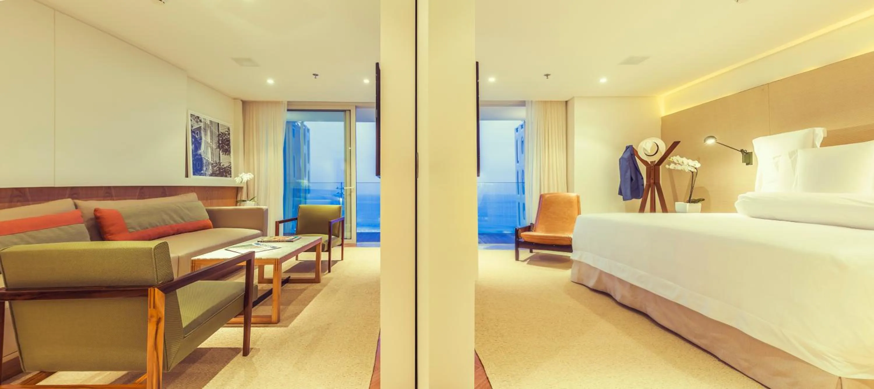 Photo of the whole room, Bed in Emiliano Rio