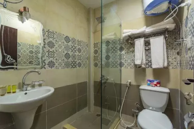 Deluxe Double or Twin Room with Pyramids View and Balcony in PANORAMA view pyramids Deluxe Double or Twin Room with Pyramids View and Balcony in PANORAMA view pyramids