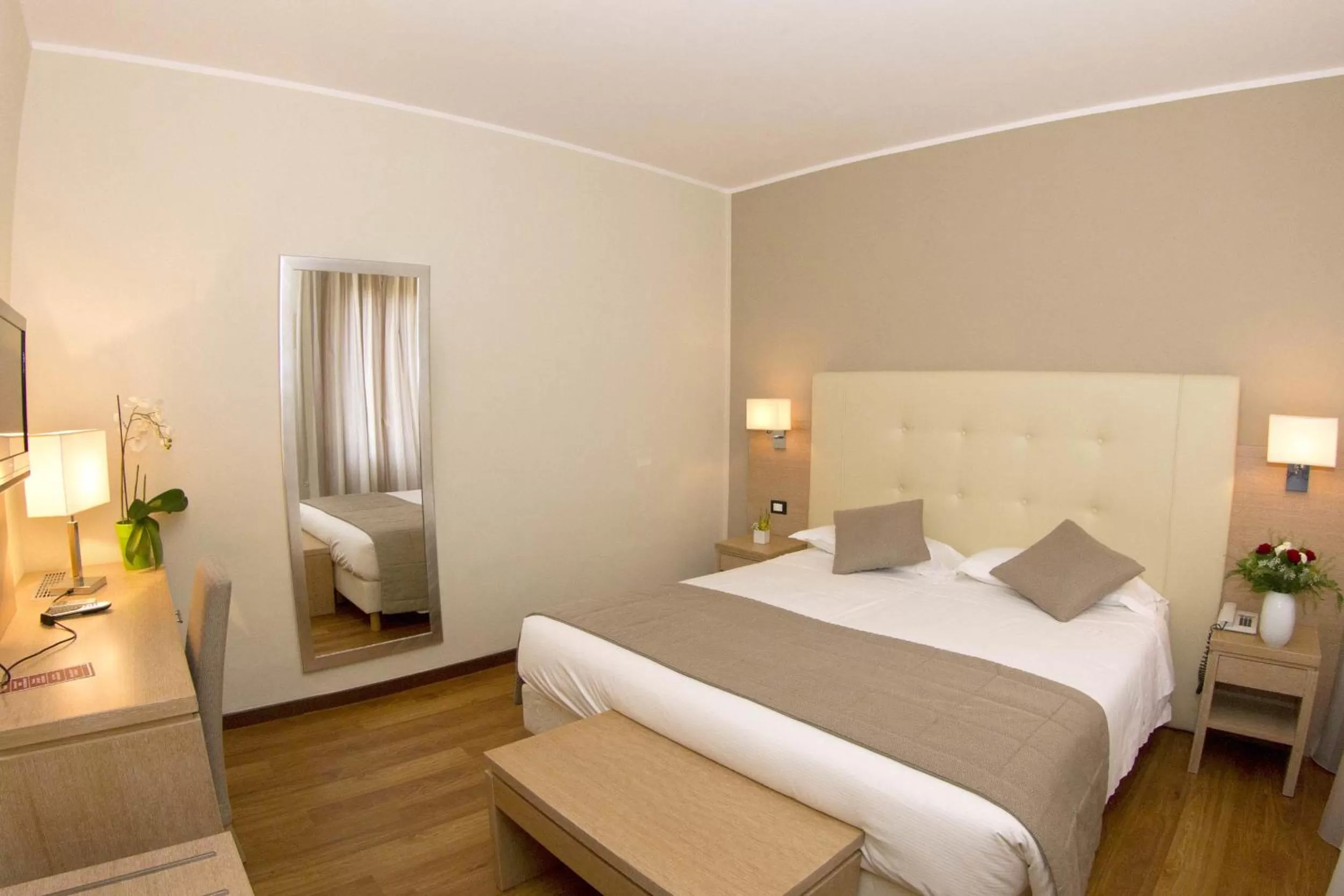 Superior Double or Twin Room in Hotel Accademia