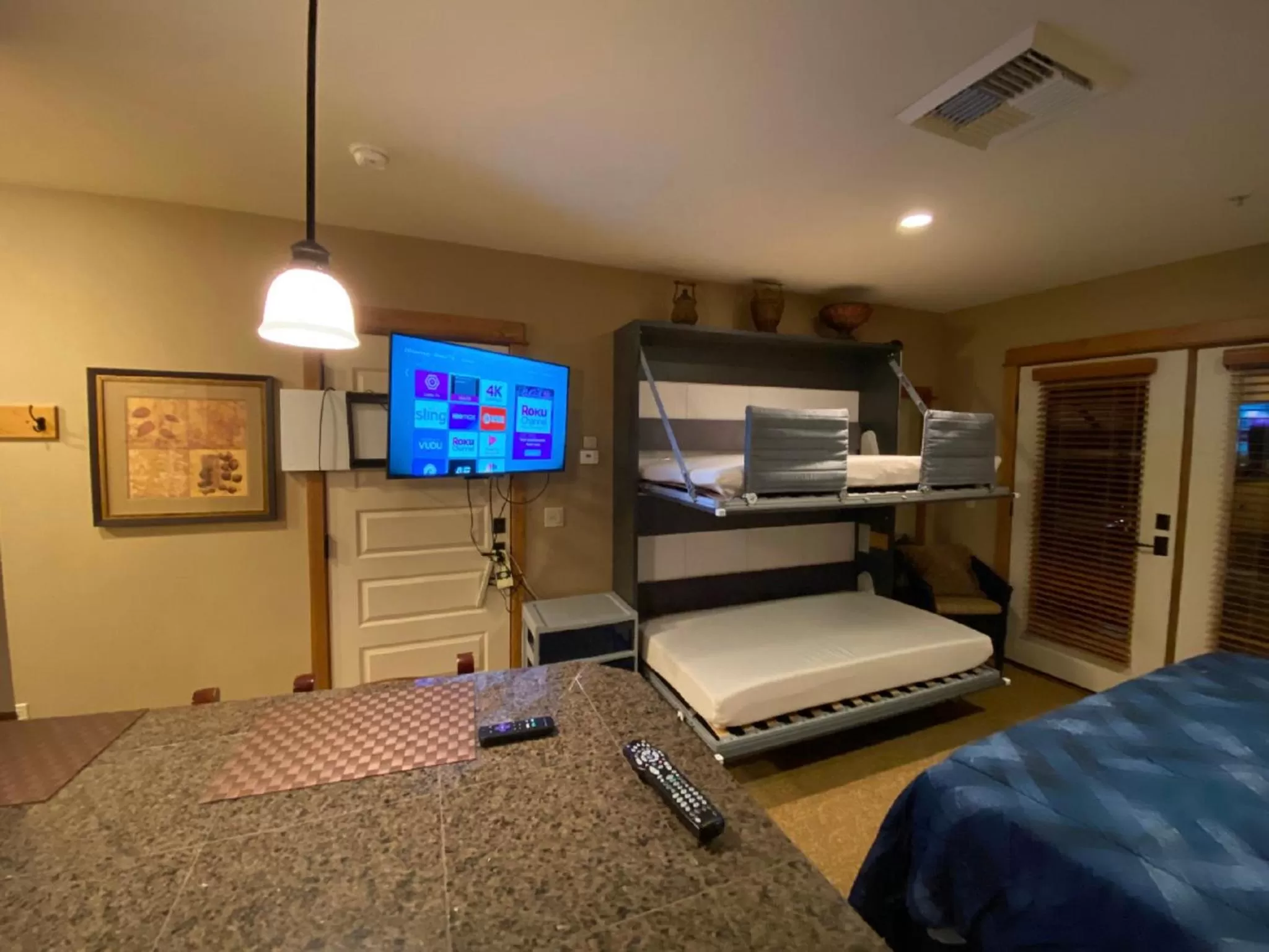 Superior Studio in Morning Star Lodge - Hosted by Linda