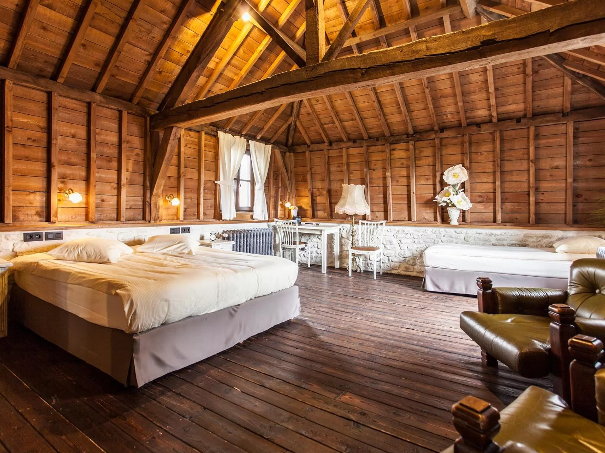 Bed in Thermae Boetfort Hotel