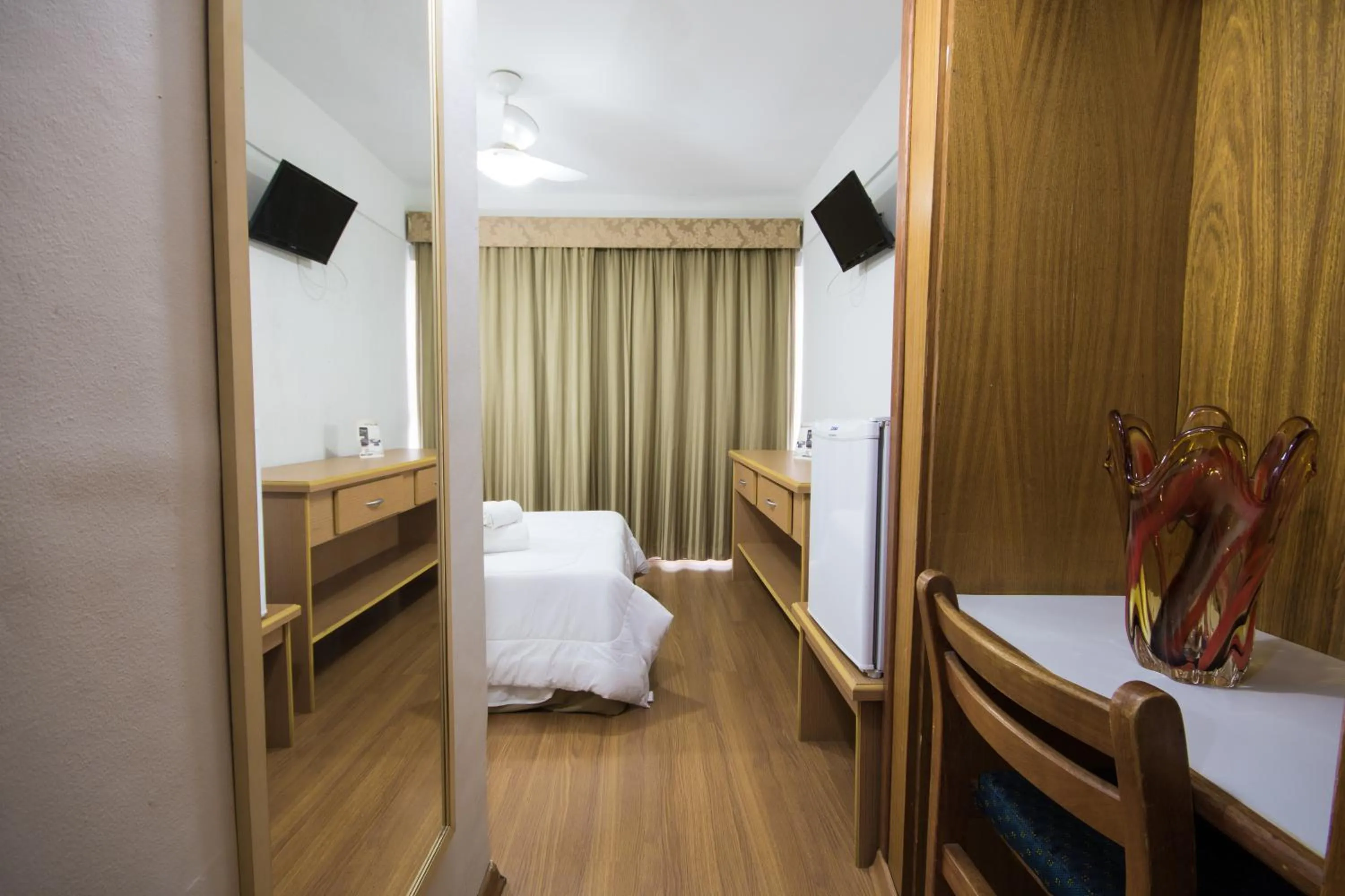 Bedroom, Bed in Hotel Nacional Inn Poços de Caldas - Lazer completo e Gastronomia no Centro