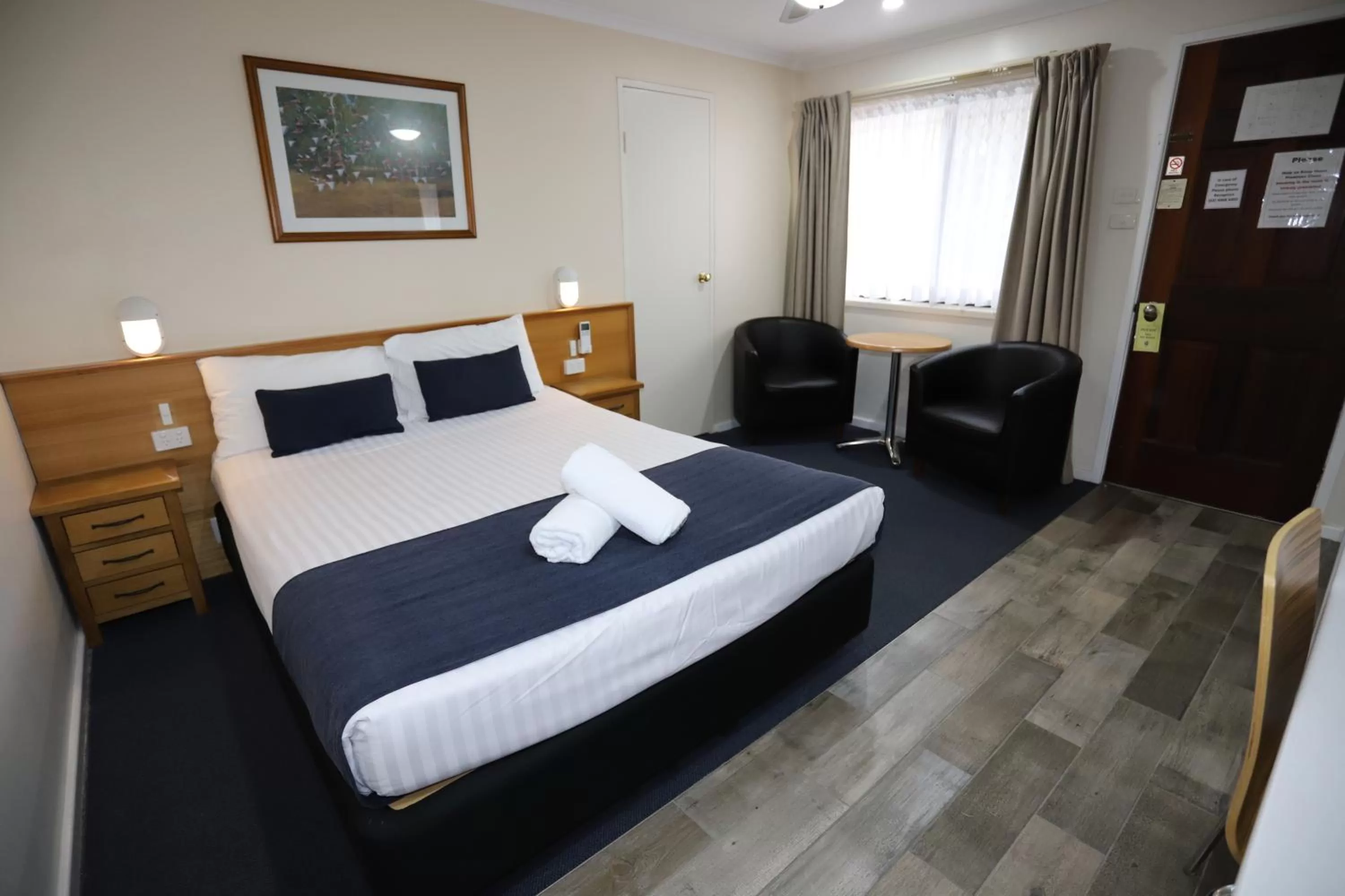 Bed in Reign Inn Newcastle