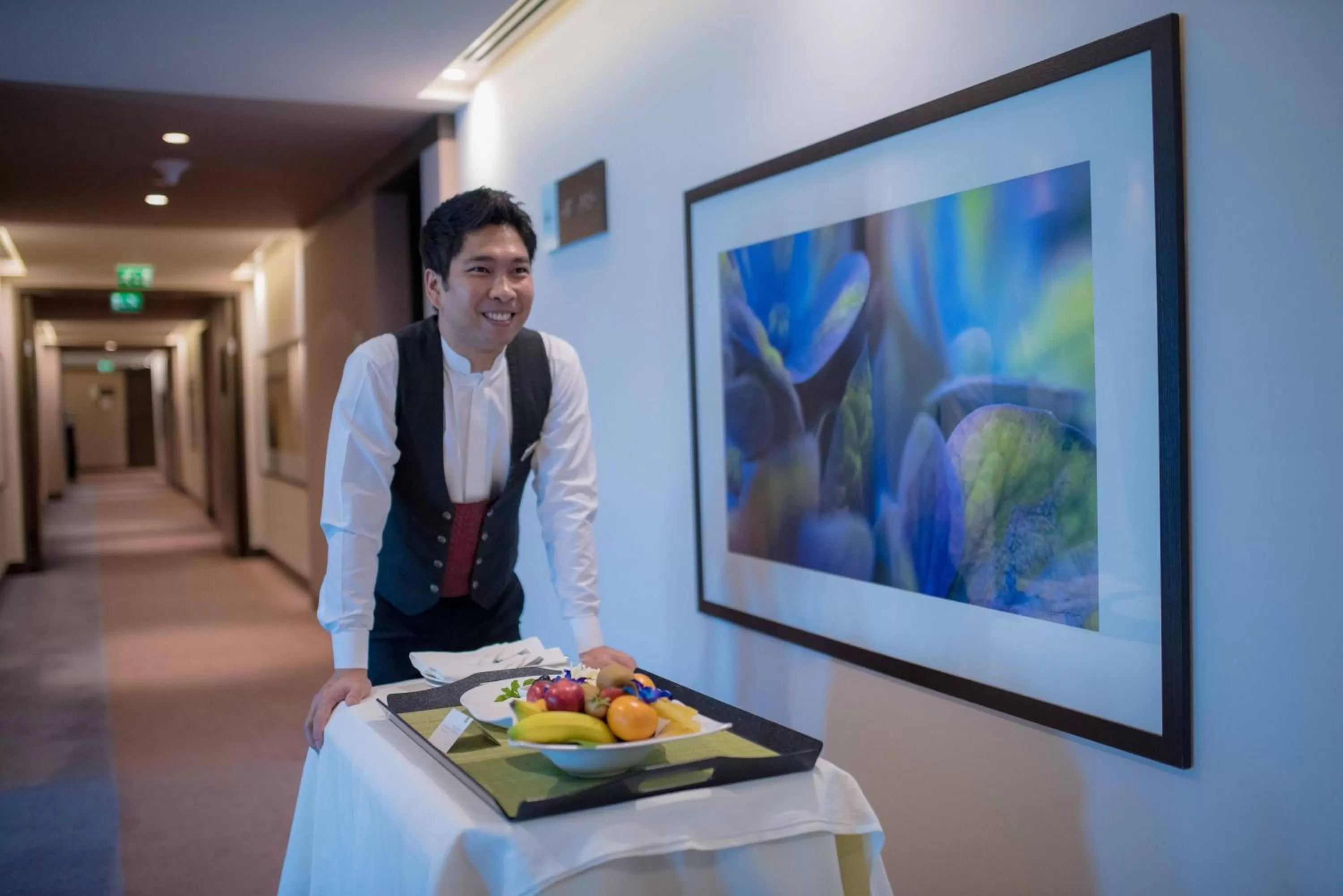 Staff, Food in Hili Rayhaan by Rotana