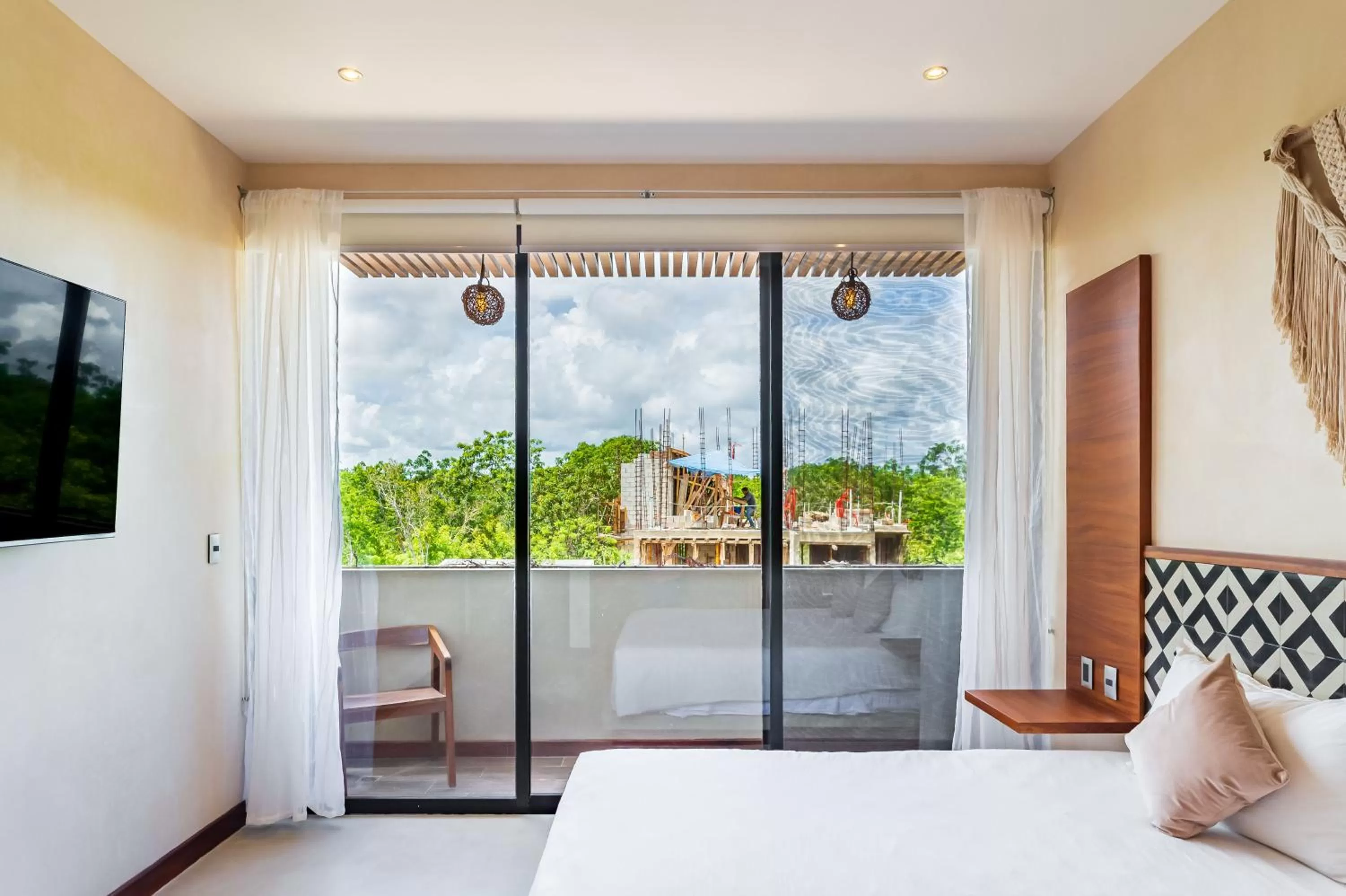 Deluxe Room in Pre Opening! Solemn Luxury Condos by Spot Rentals