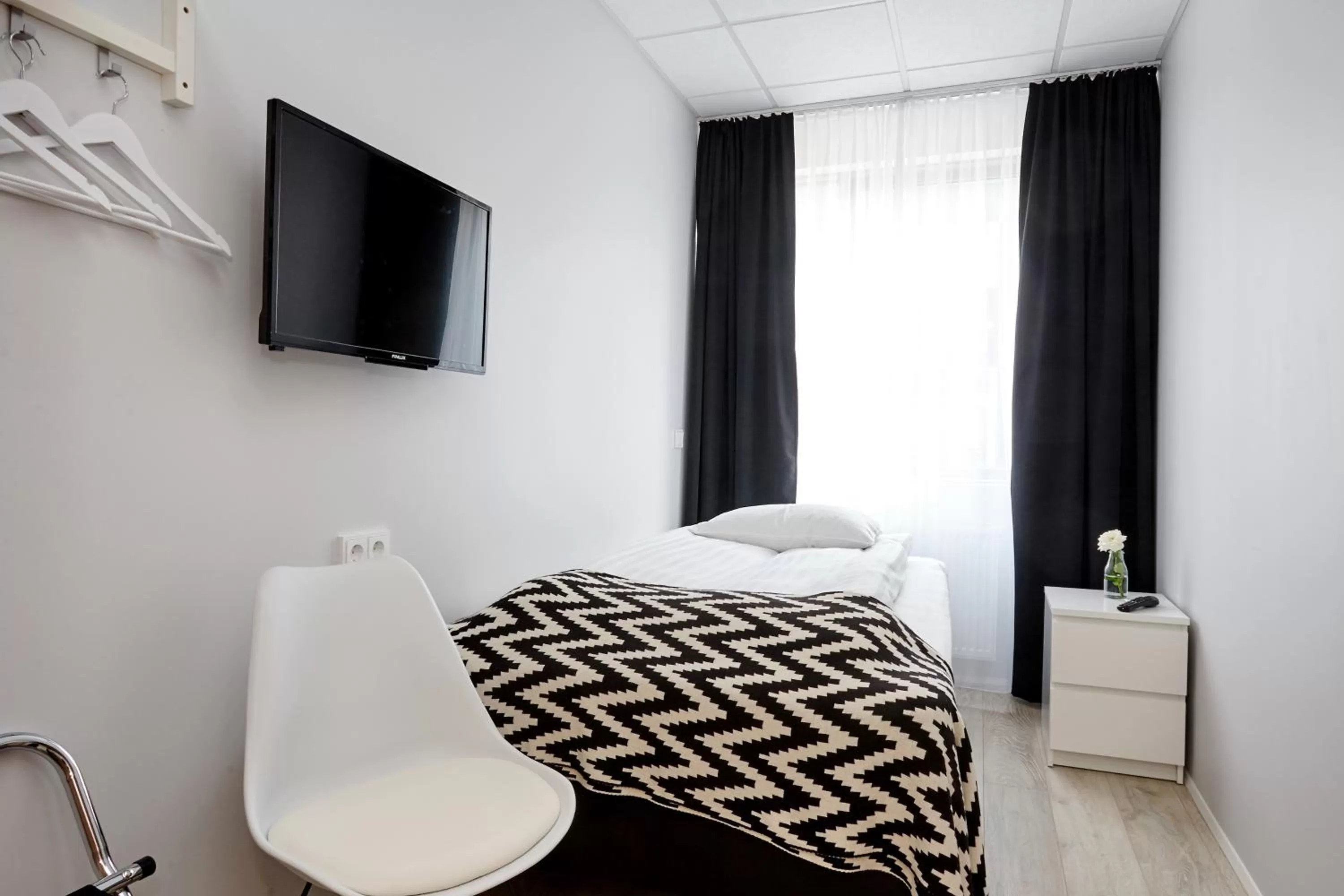 Single Room with Bath in Hótel Heiðmörk