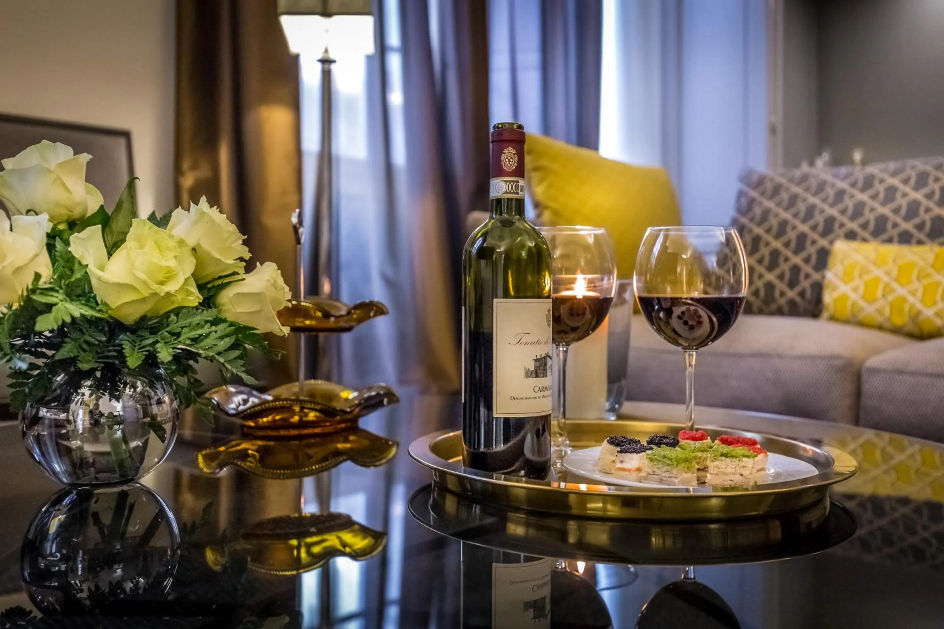 Decorative detail in Palazzo Ridolfi - Residenza d'Epoca