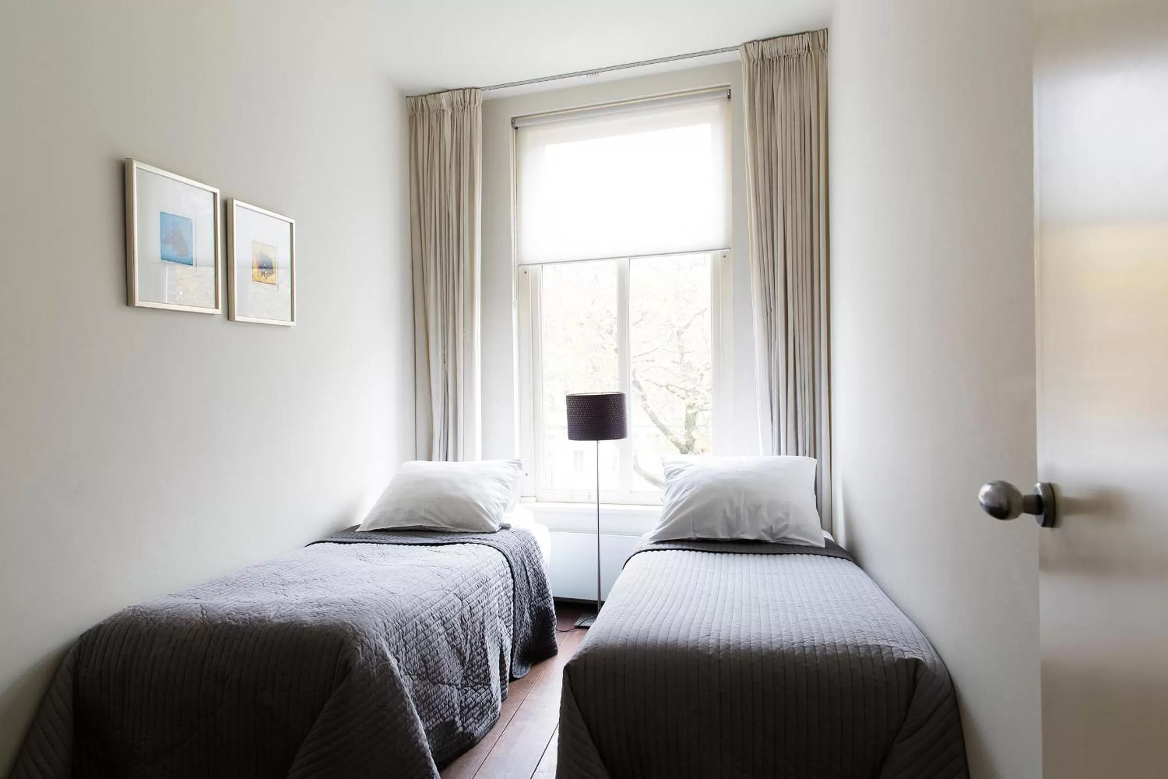 Bed in Marnix Modern: Supercentral 8P