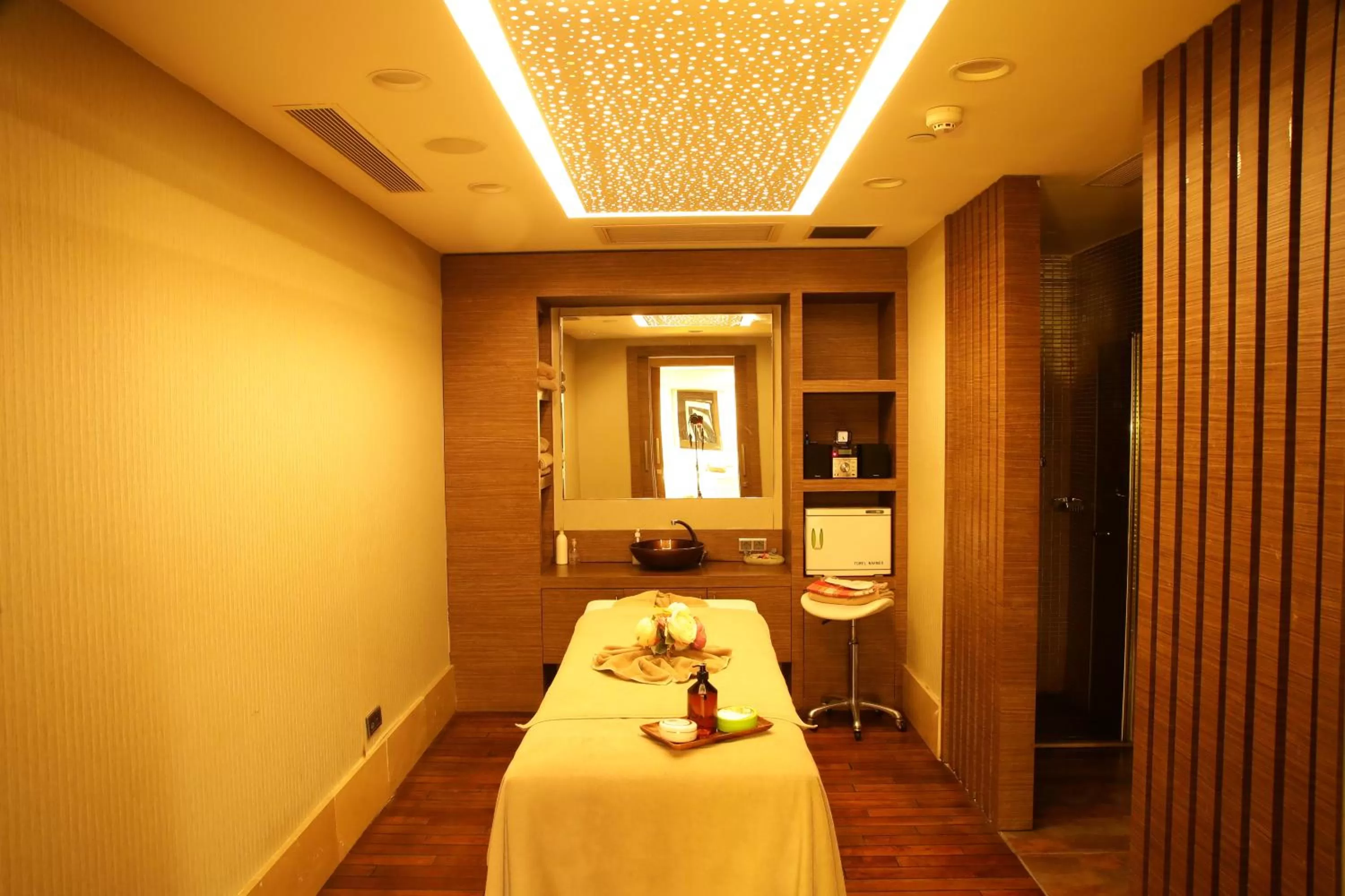Massage in Cevahir Hotel Istanbul Asia
