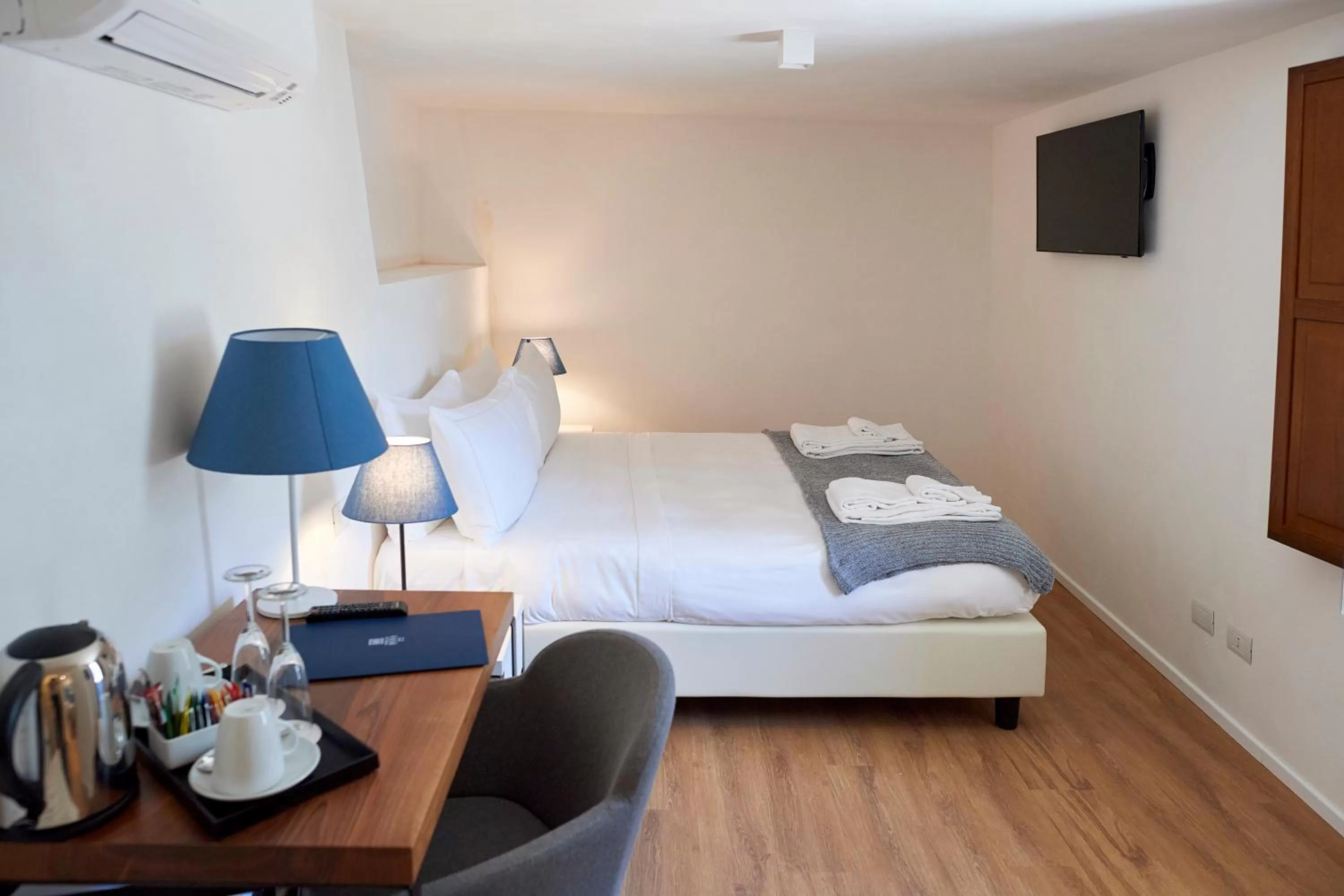 Standard Double or Twin Room with Sea View in Sopra Le Mura