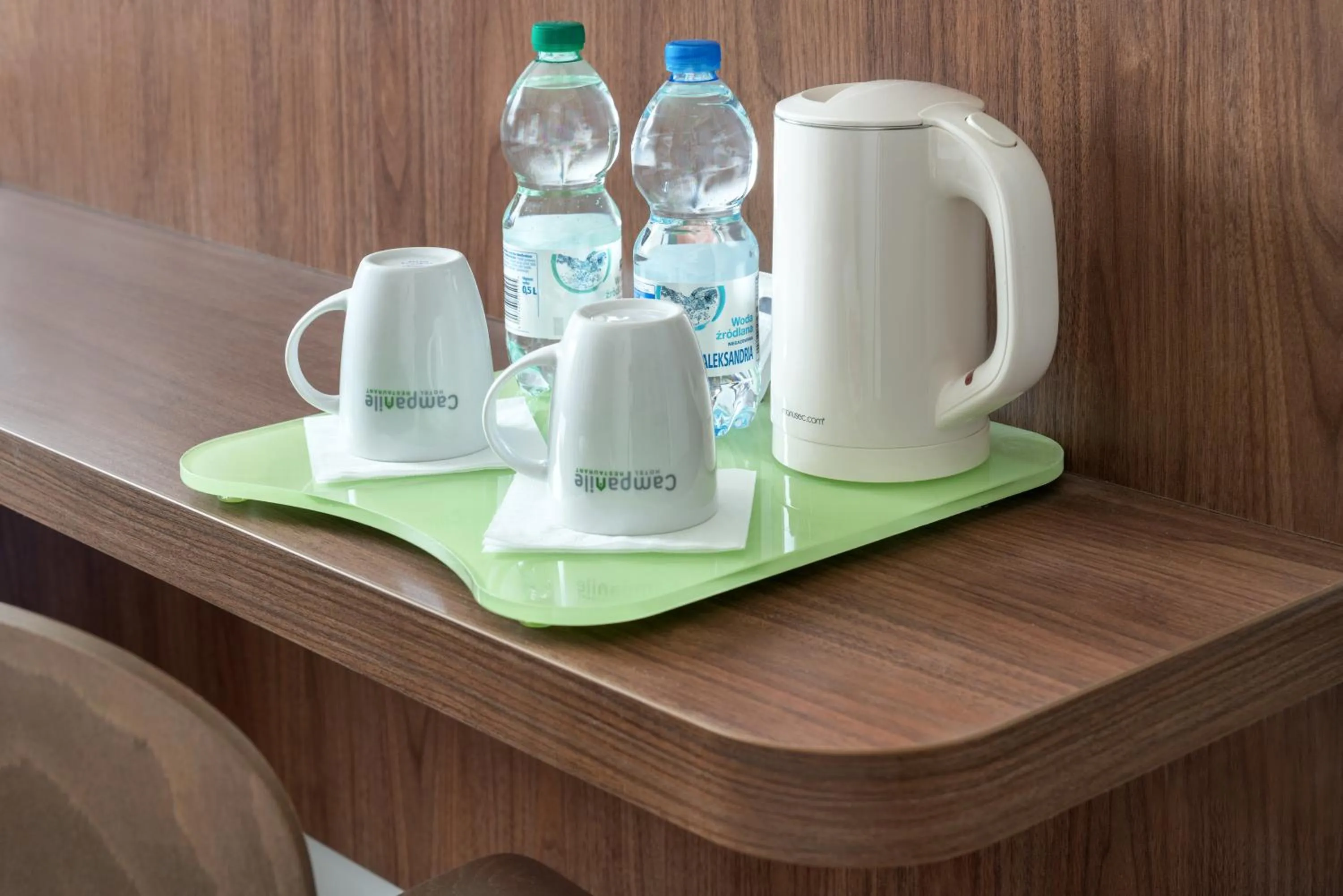 Coffee/tea facilities in Campanile Katowice