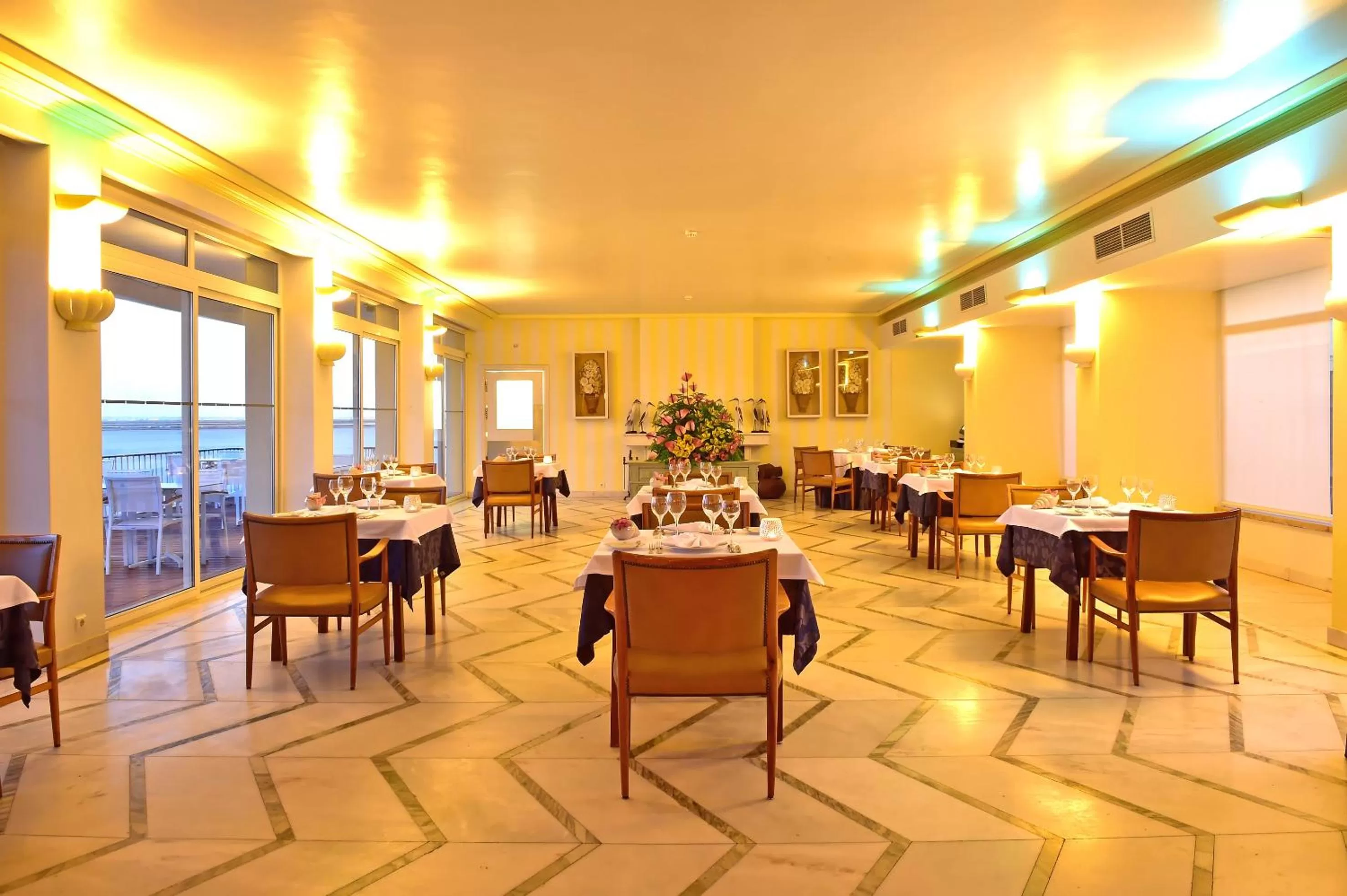 Restaurant/places to eat in Pousada da Ria