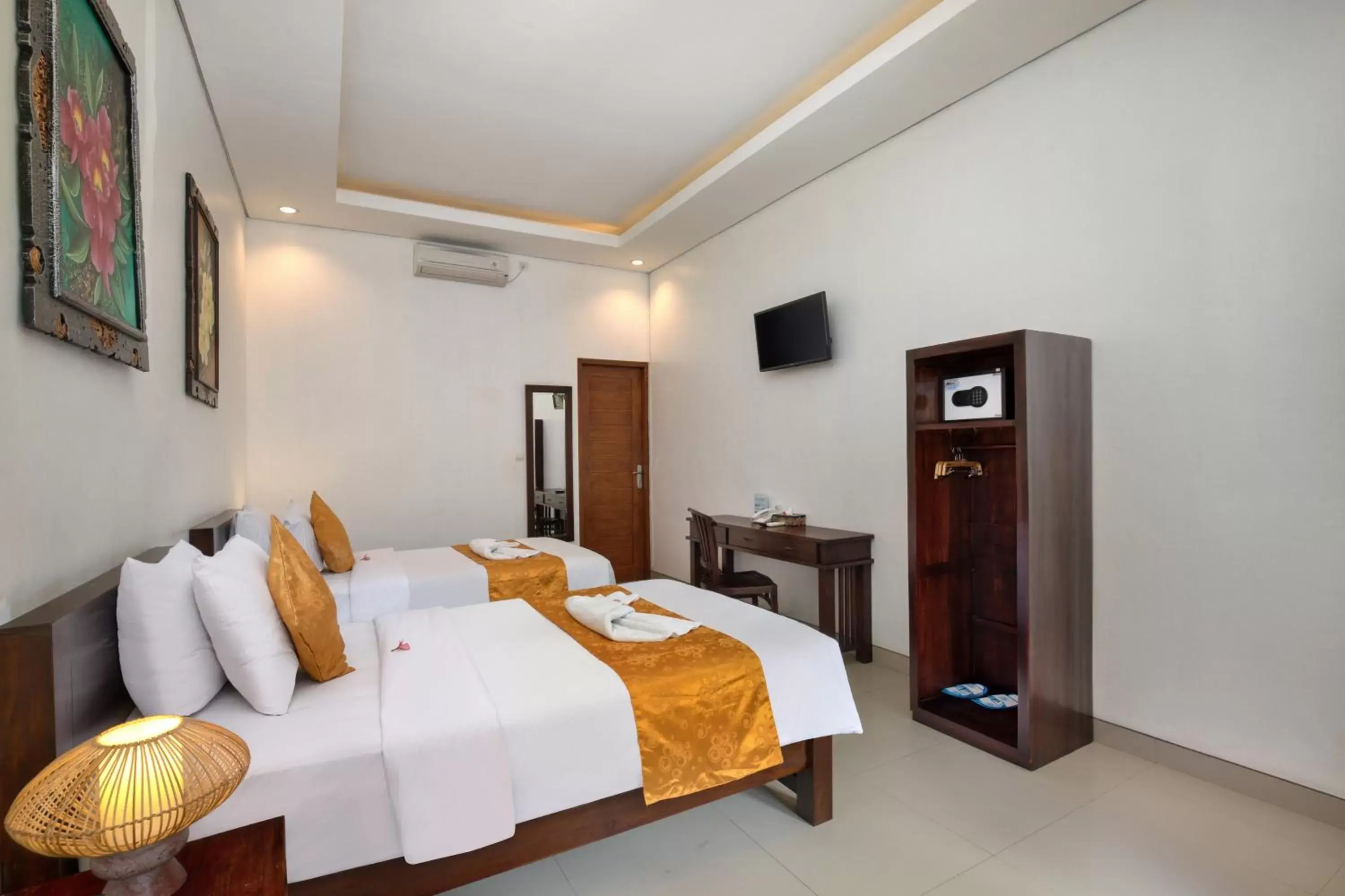 Superior Double or Twin Room - Free Shuttle to Harbor in Hotel Arsa Santhi Nusa Penida Superior Double or Twin Room - Free Shuttle to Harbor in Hotel Arsa Santhi Nusa Penida