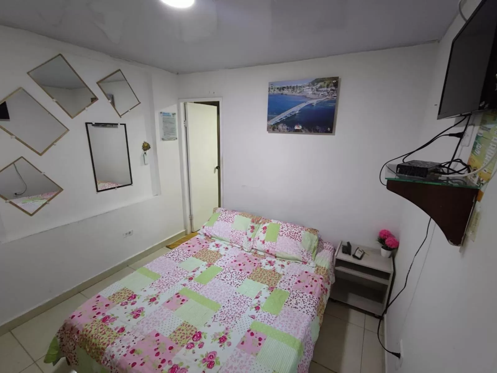 Bed in Jackson House Inn