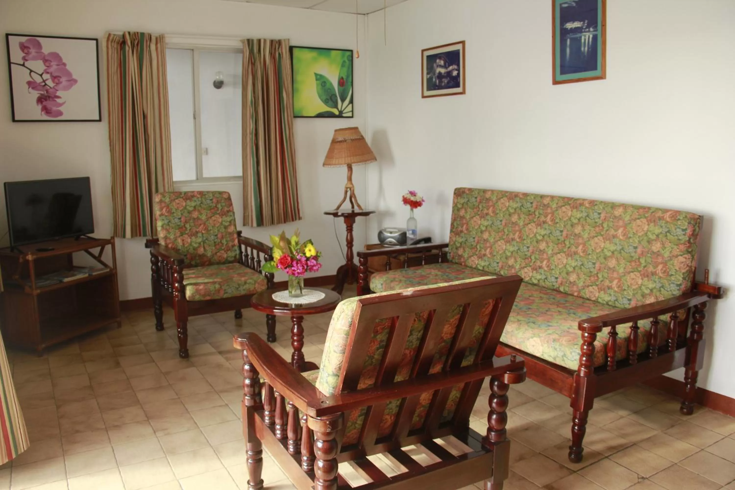 Living room in Gem Holiday Beach Resort