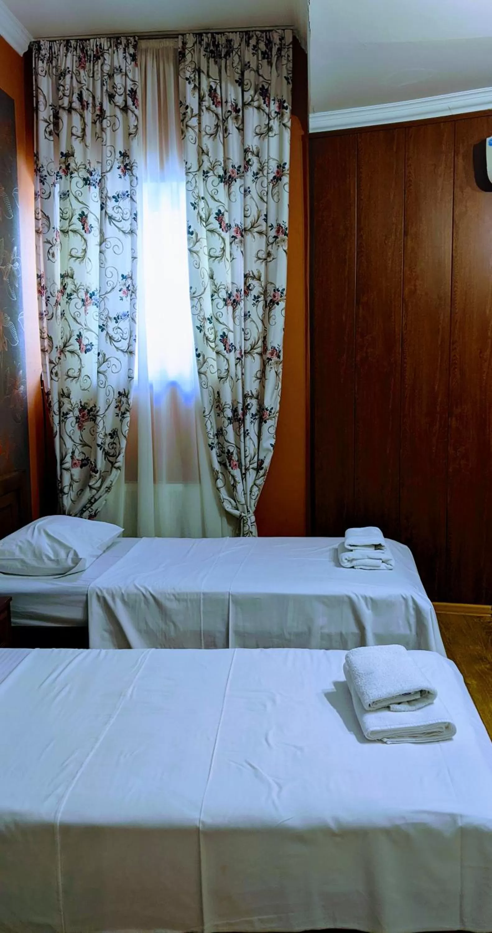 Bed in Hotel Kalanga