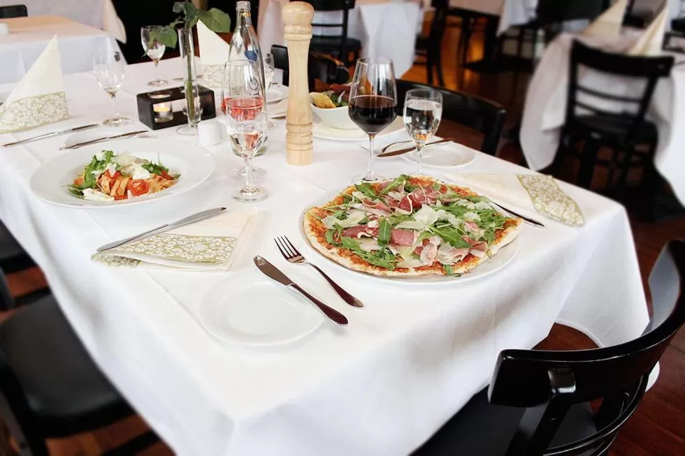 Food and drinks in Ara Classic