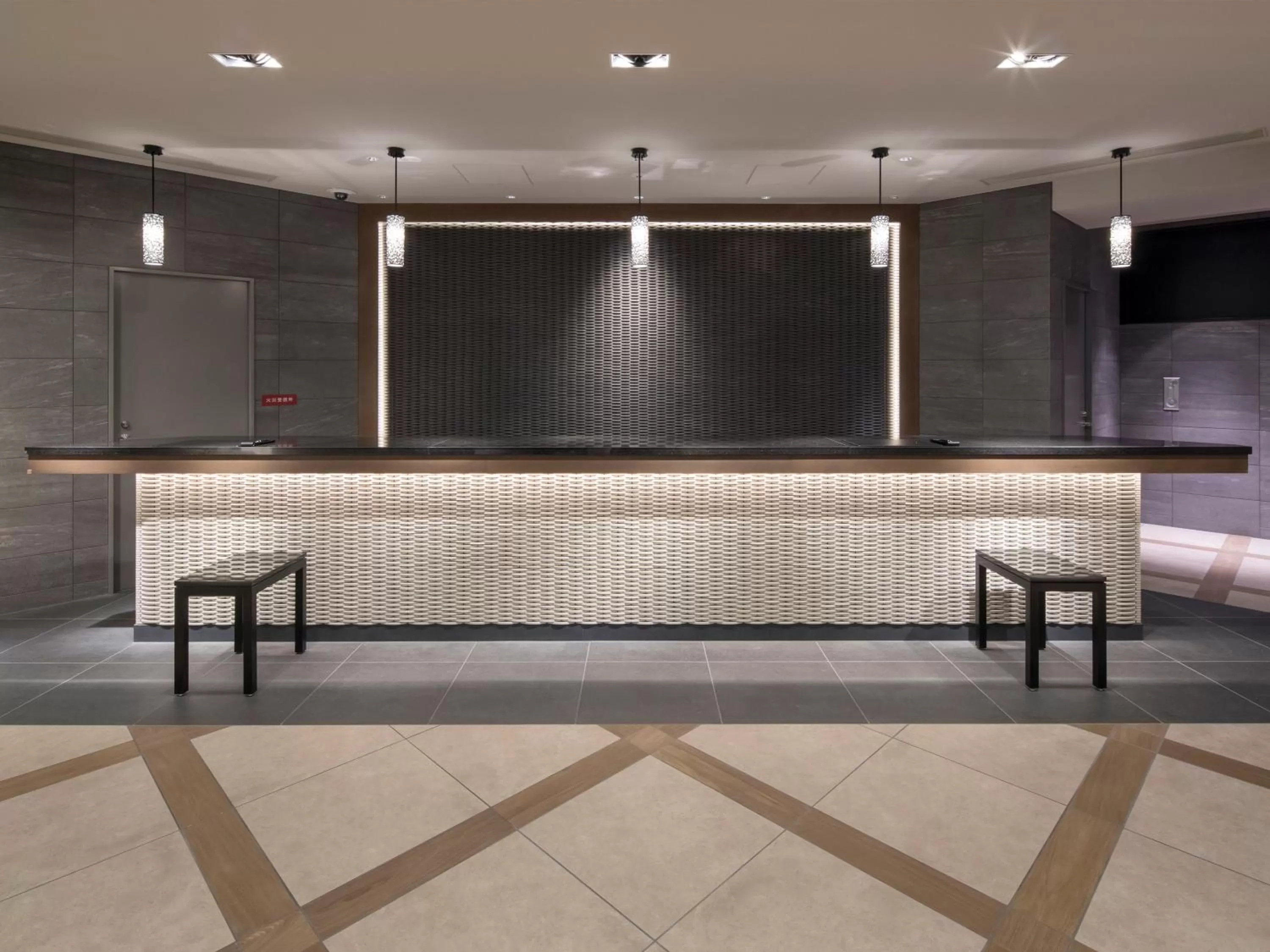 Lobby or reception in HOTEL MYSTAYS Midosuji Honmachi