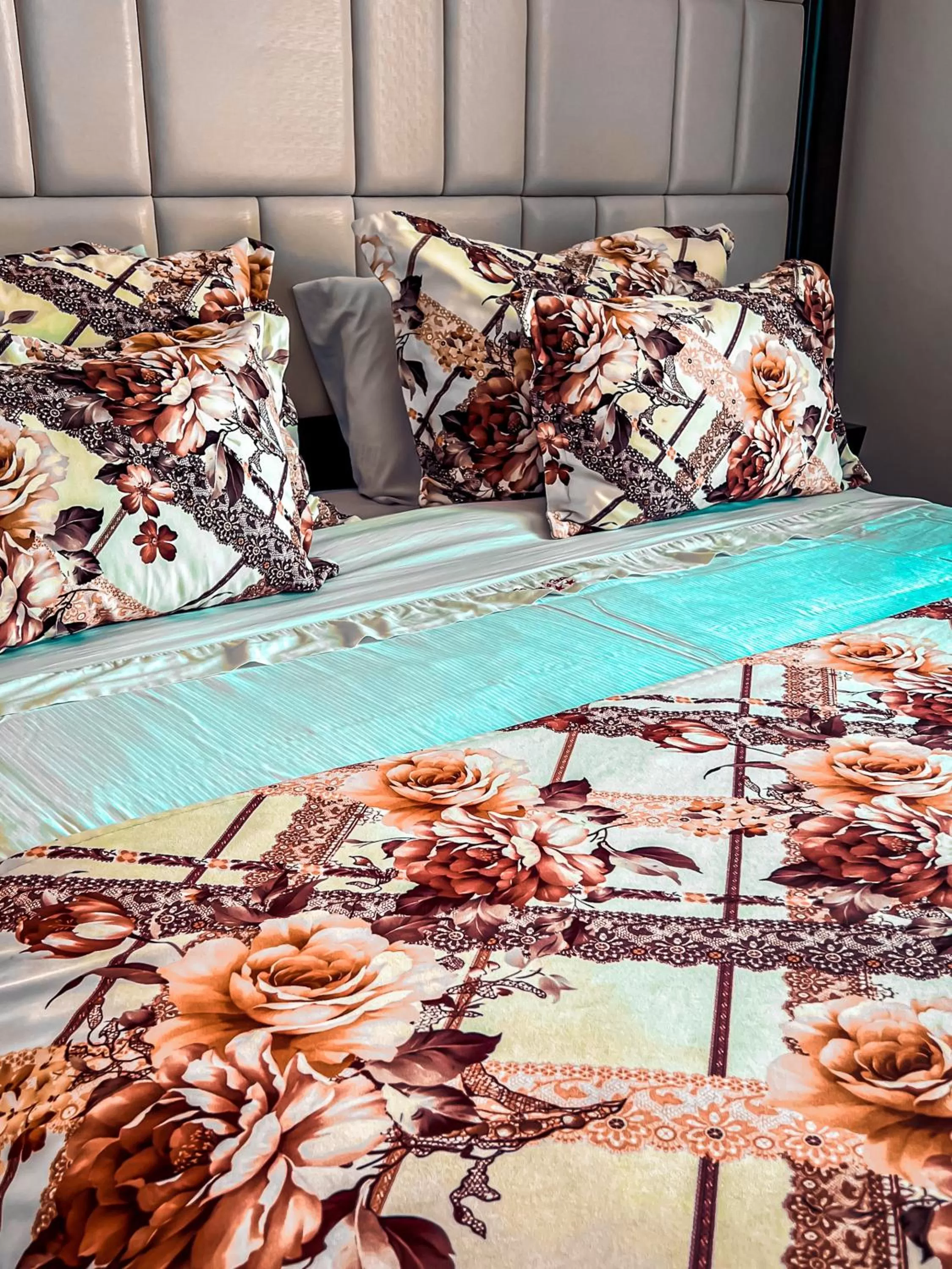 Bed in Dream's Hotel