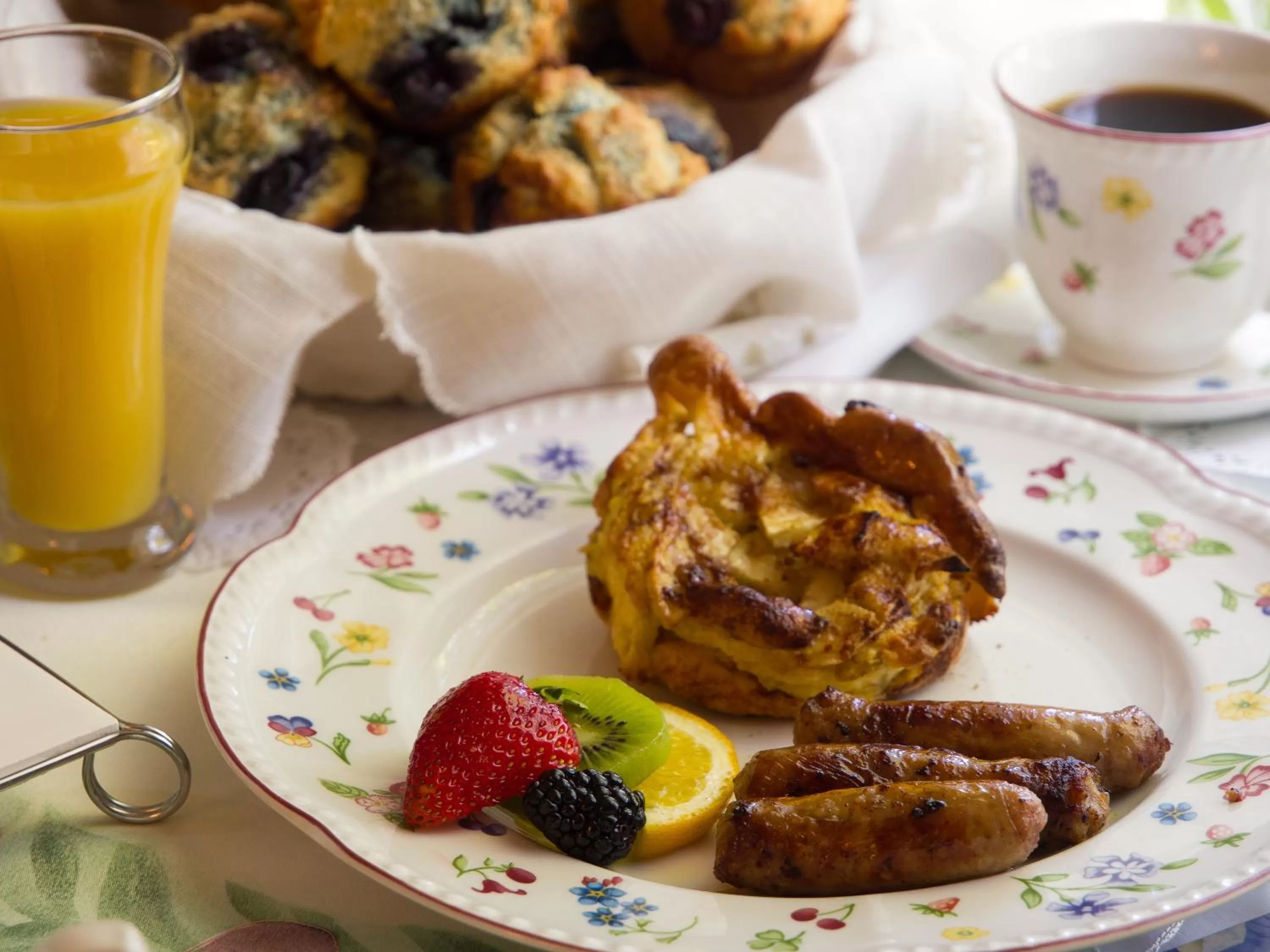 Breakfast in Farmhouse Inn B&B