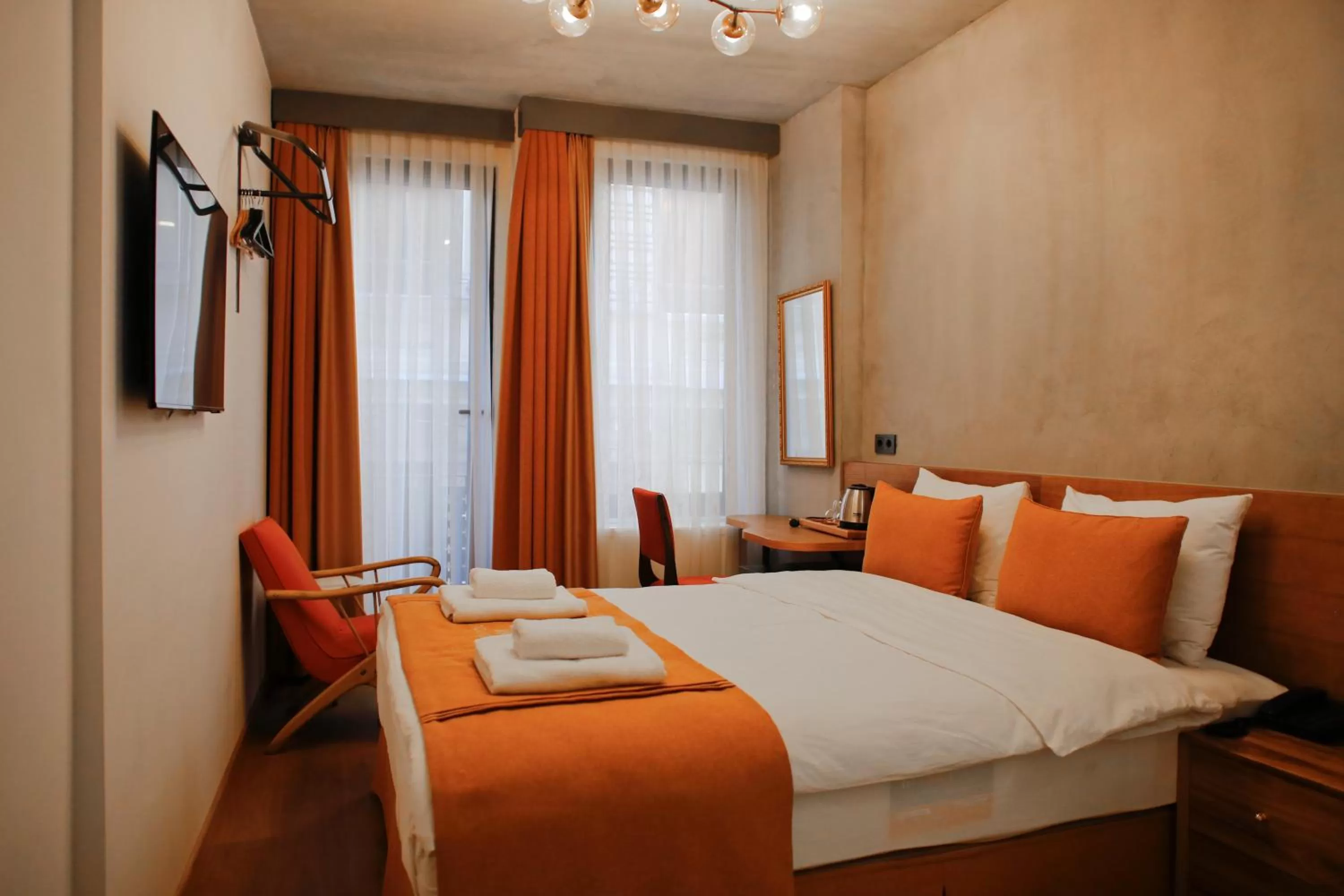 Standard Double Room in Aleksandr Pera Hotel