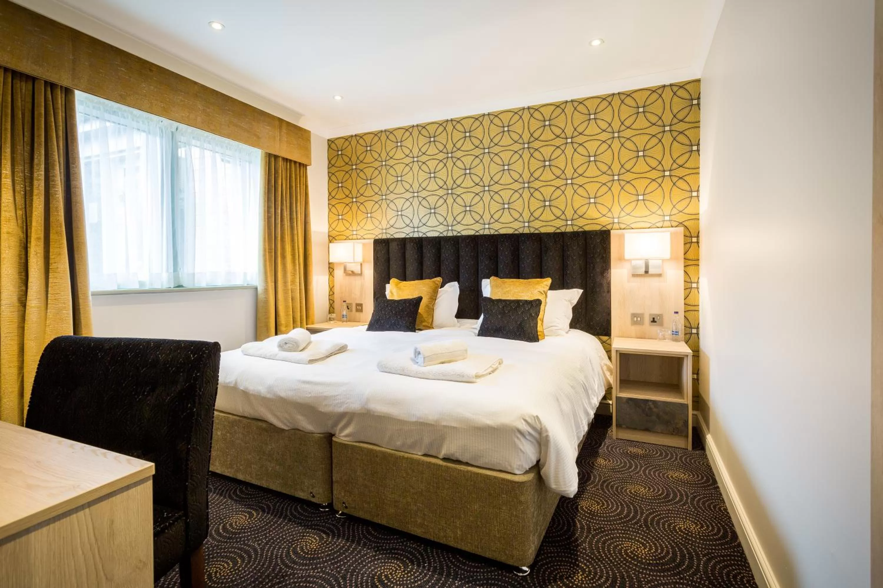 Photo of the whole room, Bed in The Nottinghamshire Hotel & Golf Club