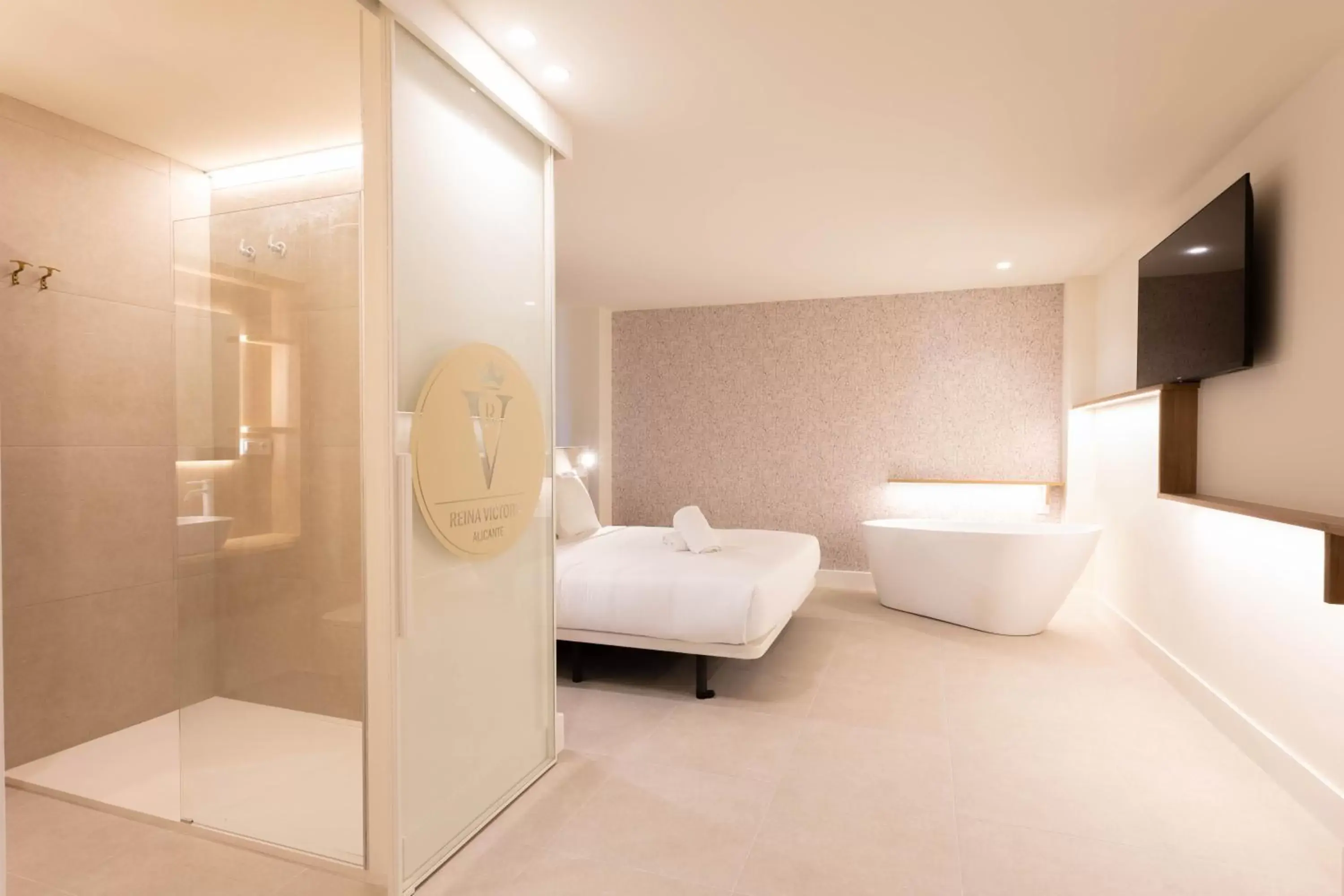 Bathroom in Reina Victoria Velázquez Bathroom in Reina Victoria Velázquez