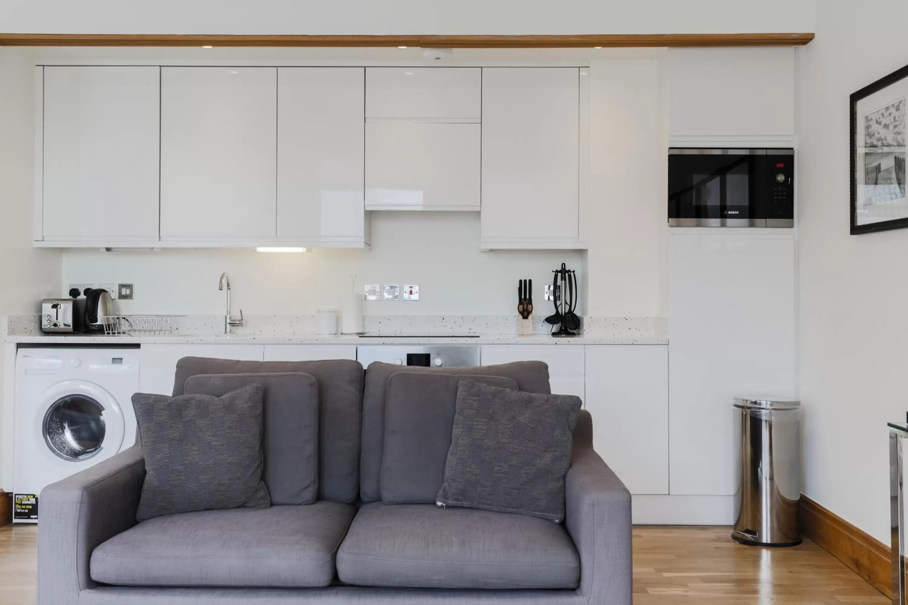 Kitchen or kitchenette, Seating Area in Monument Apartments