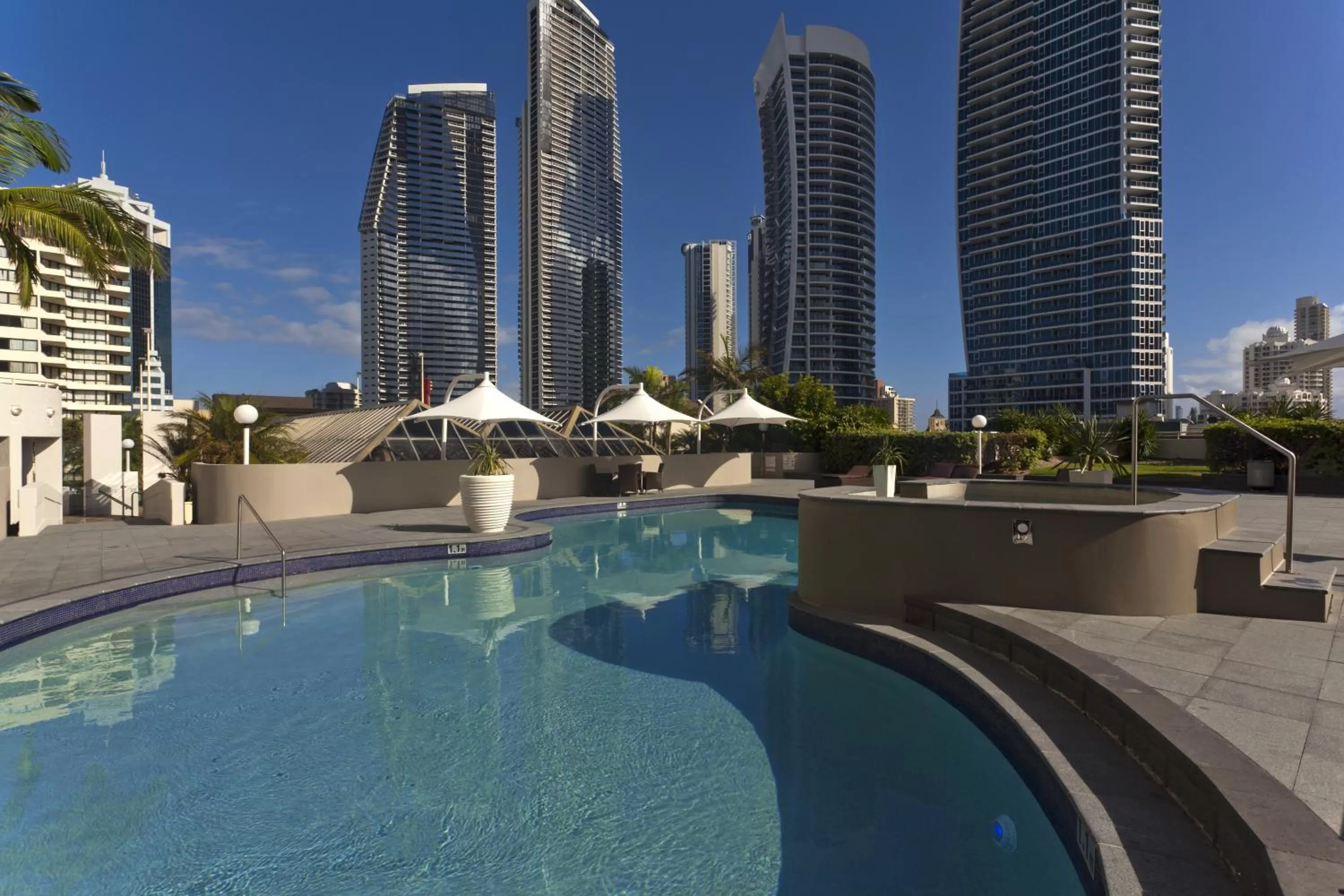 Swimming pool in Novotel Surfers Paradise