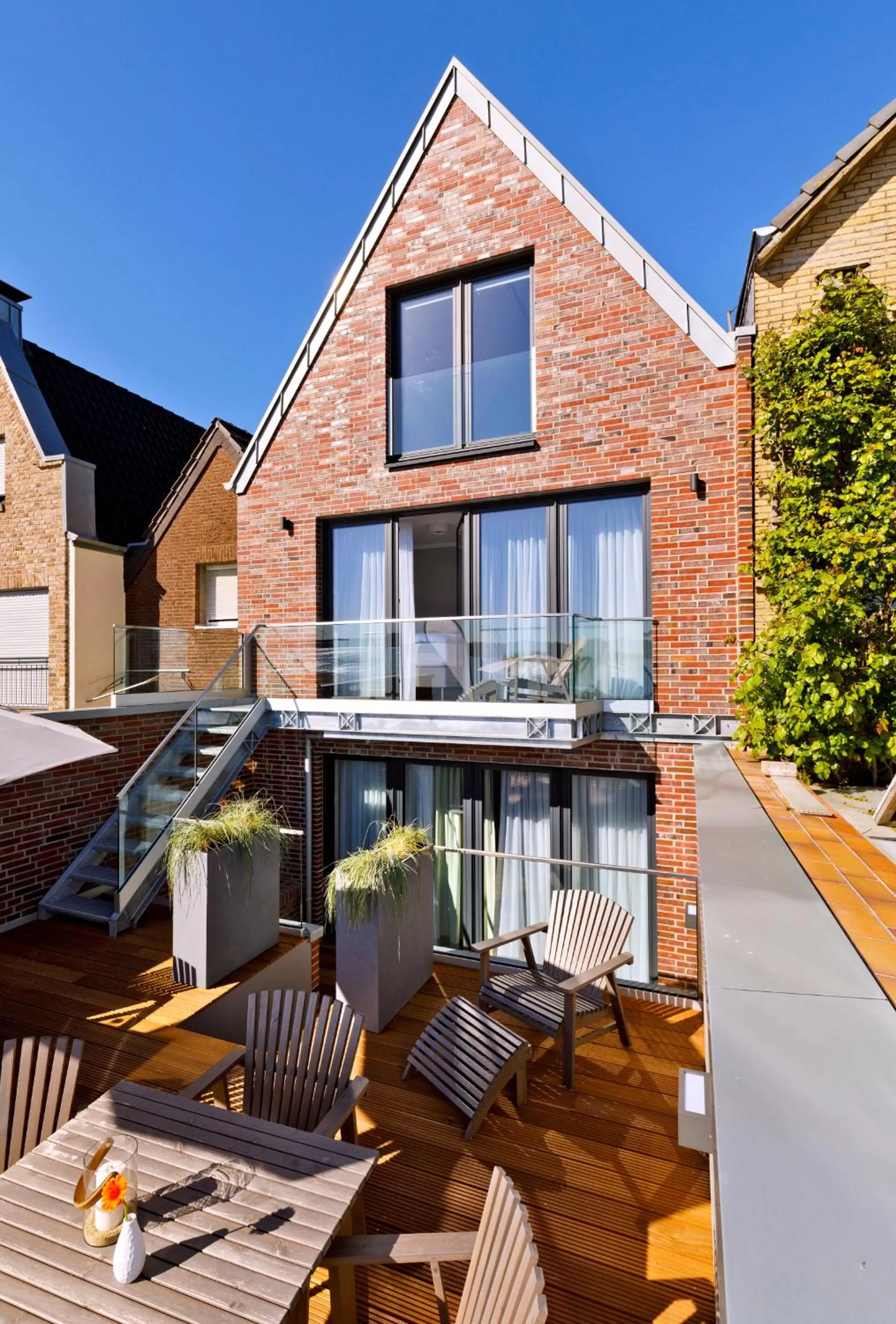 Balcony/Terrace, Property Building in Logierhaus RheintorEins
