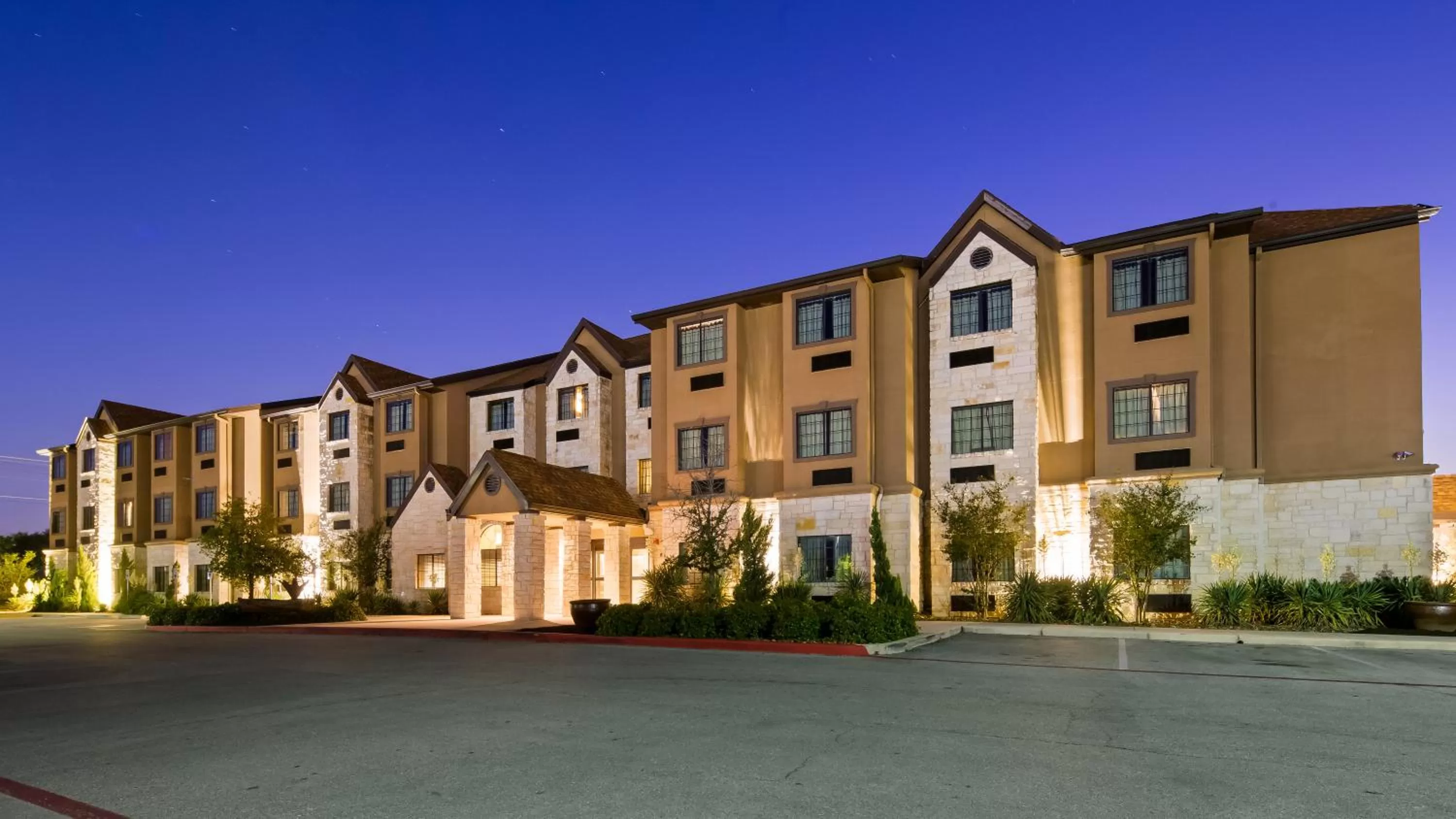 Property building in Microtel Inn & Suites by Wyndham Round Rock