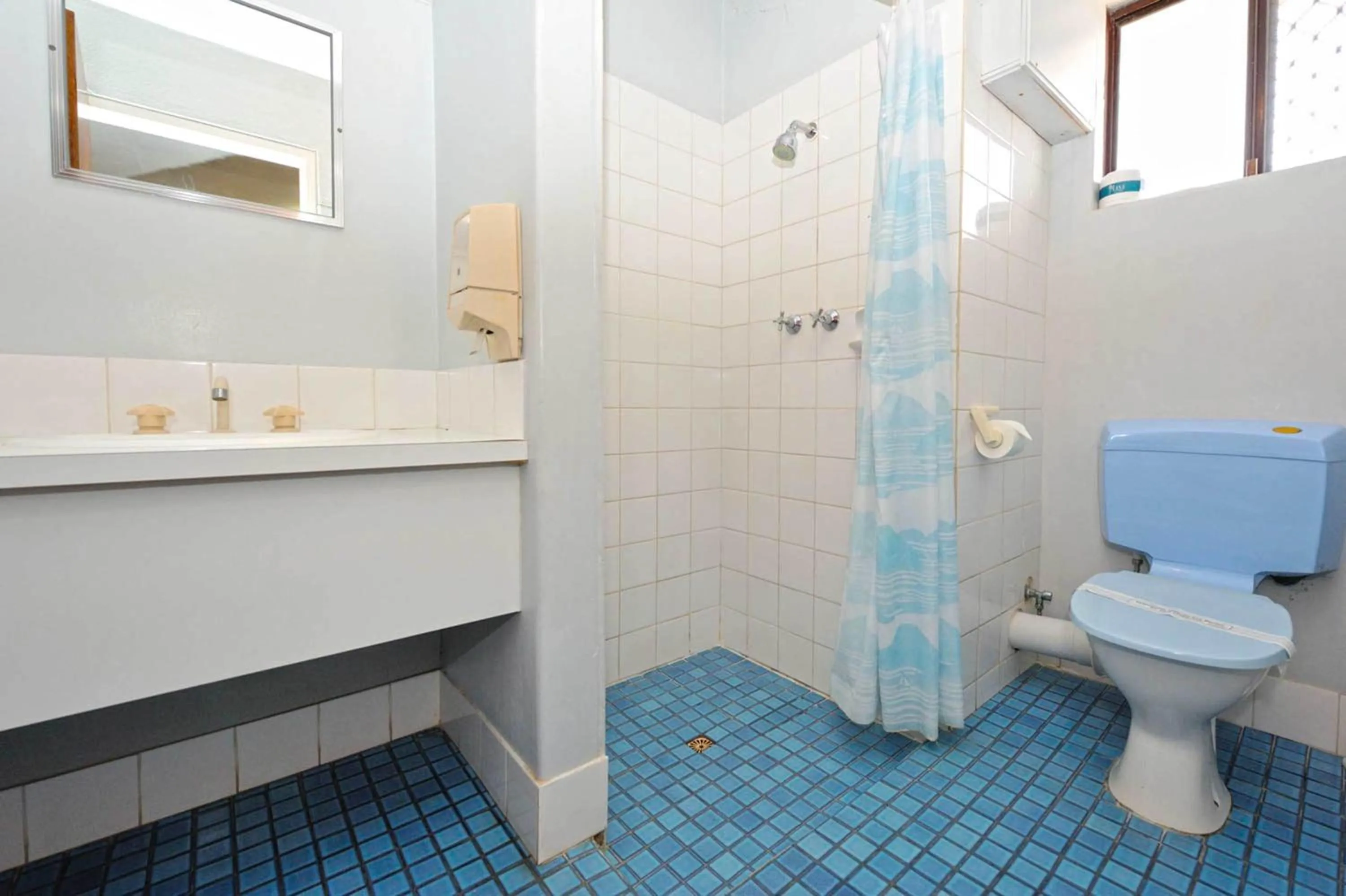 Day in Abrolhos Reef Lodge