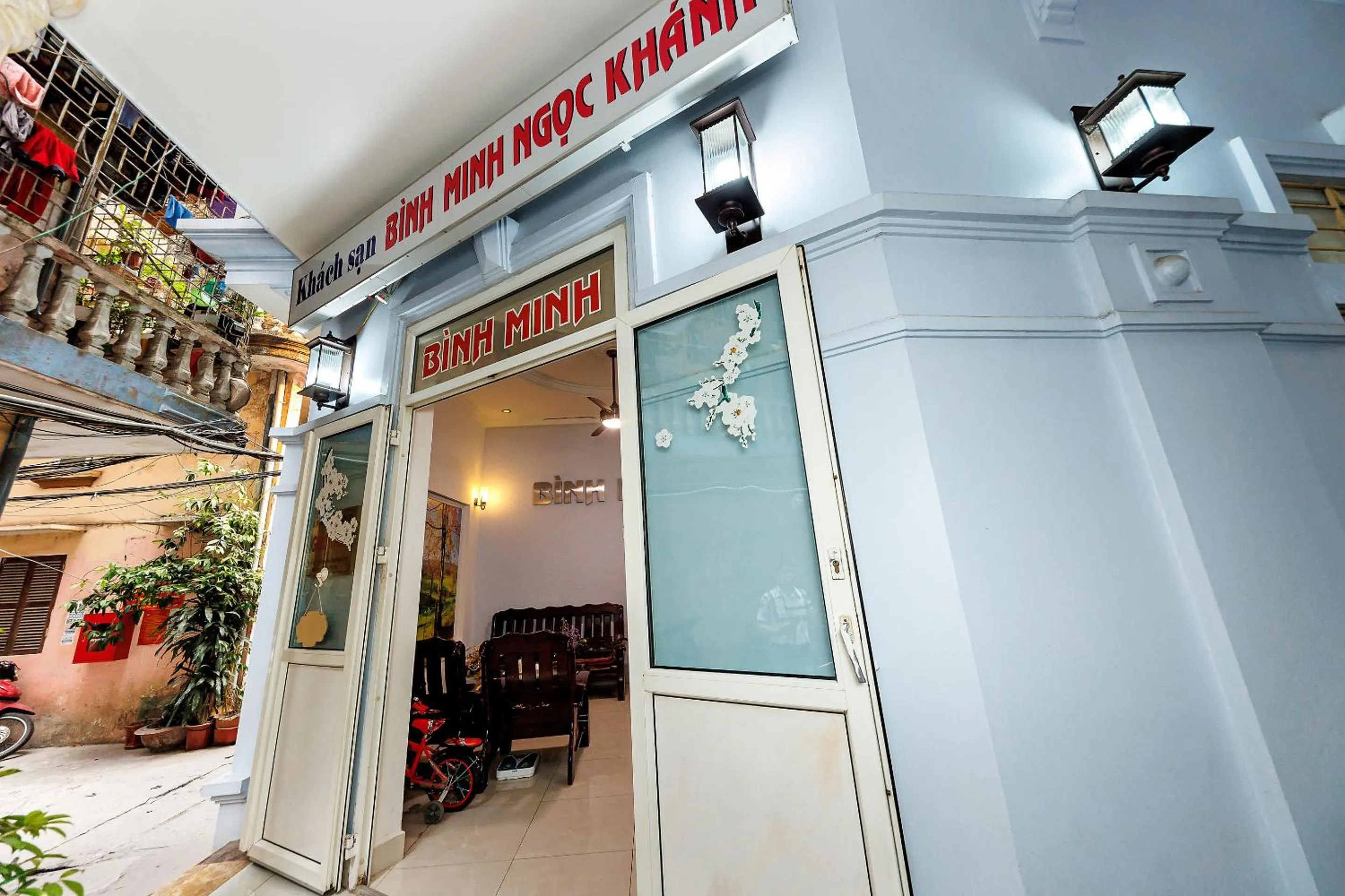 Property building in Binh Minh Hotel - 84 Ngoc Khanh