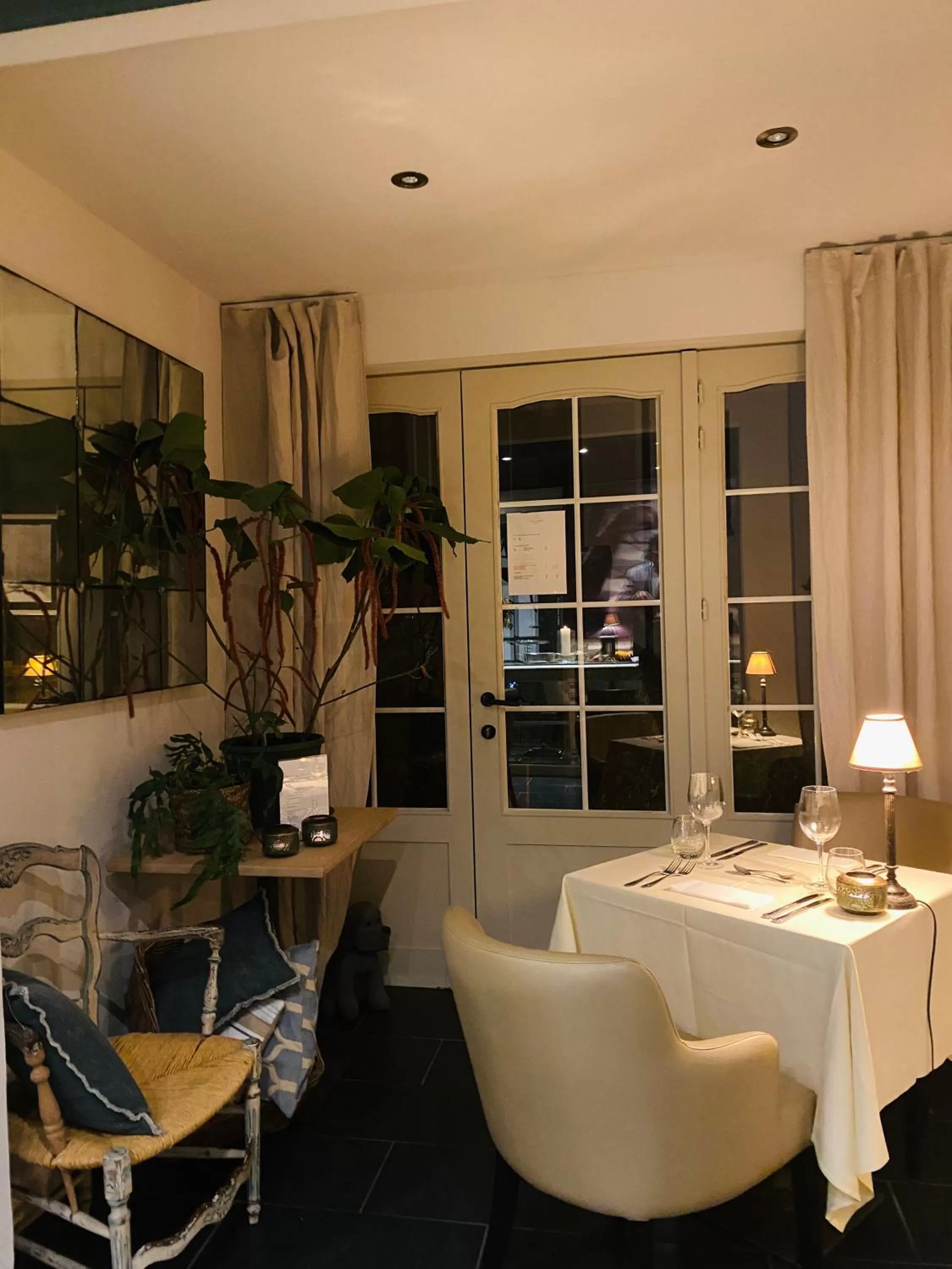 Restaurant/Places to Eat in Hotel Villa Verdi