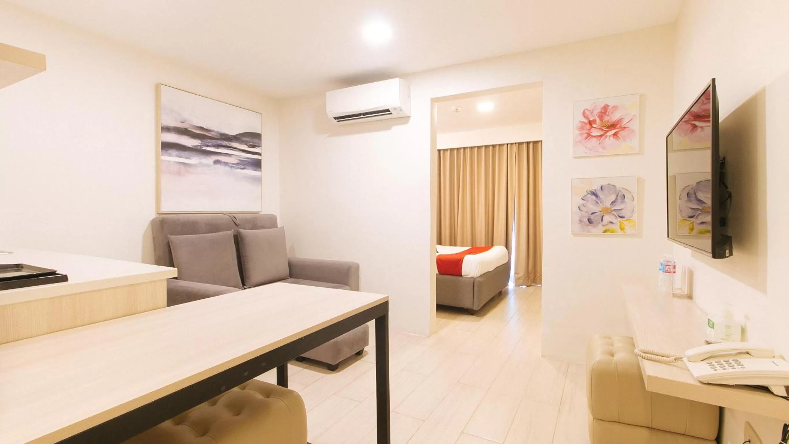 Bedroom in RedDoorz Plus at La Belle Residences Makati City